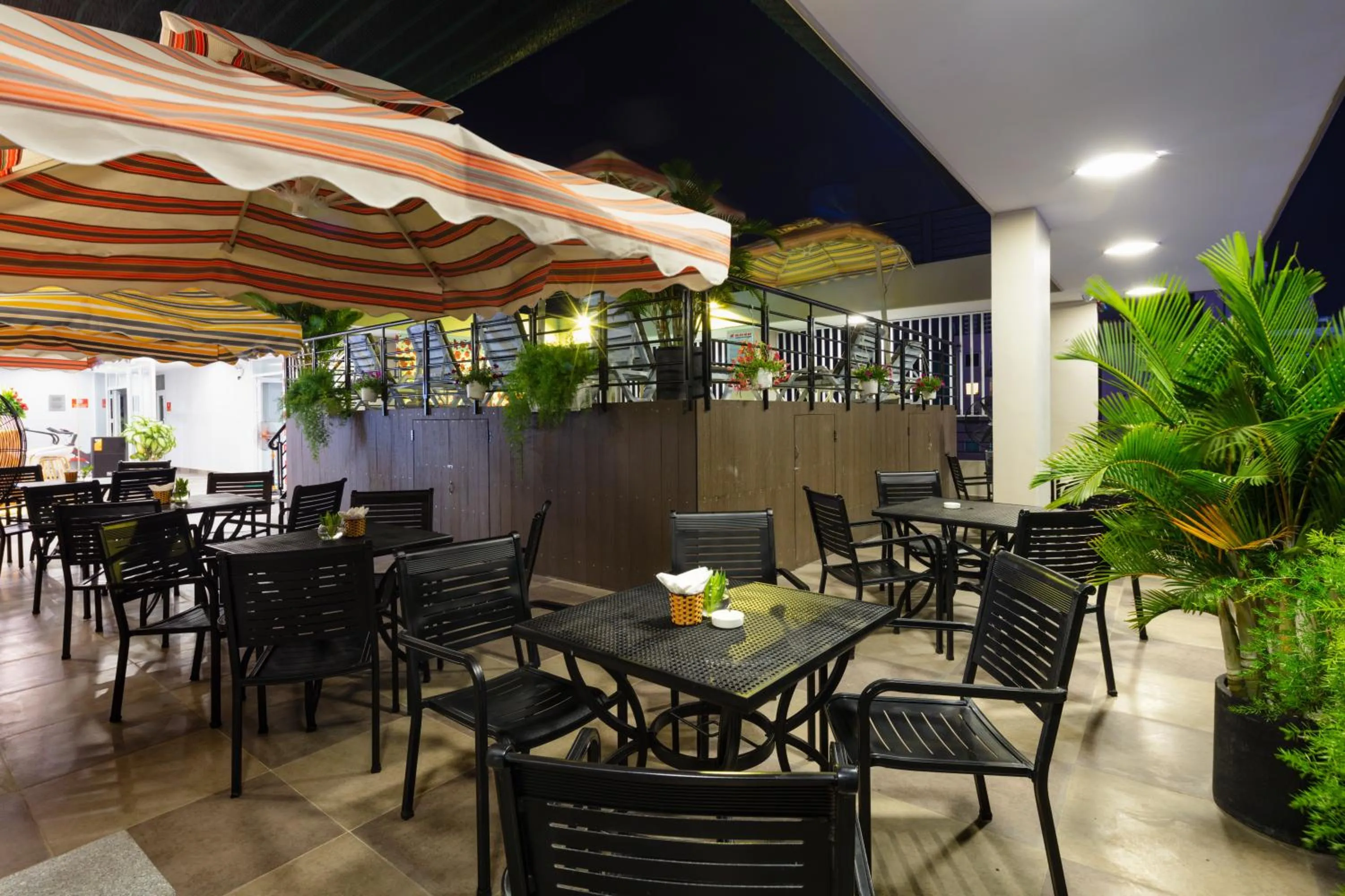 Living room in Maple Leaf Hotel & Apartment