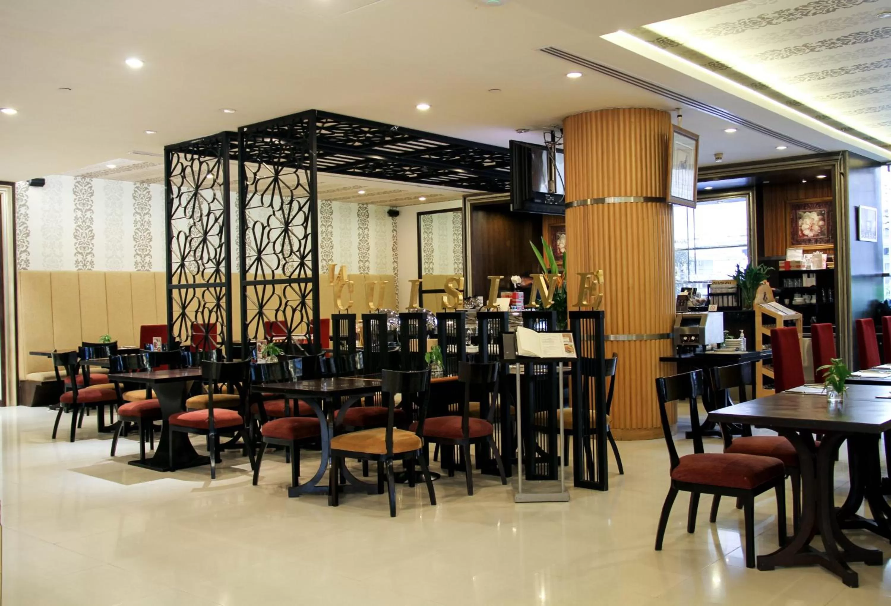 Restaurant/places to eat in FuramaXclusive Sukhumvit