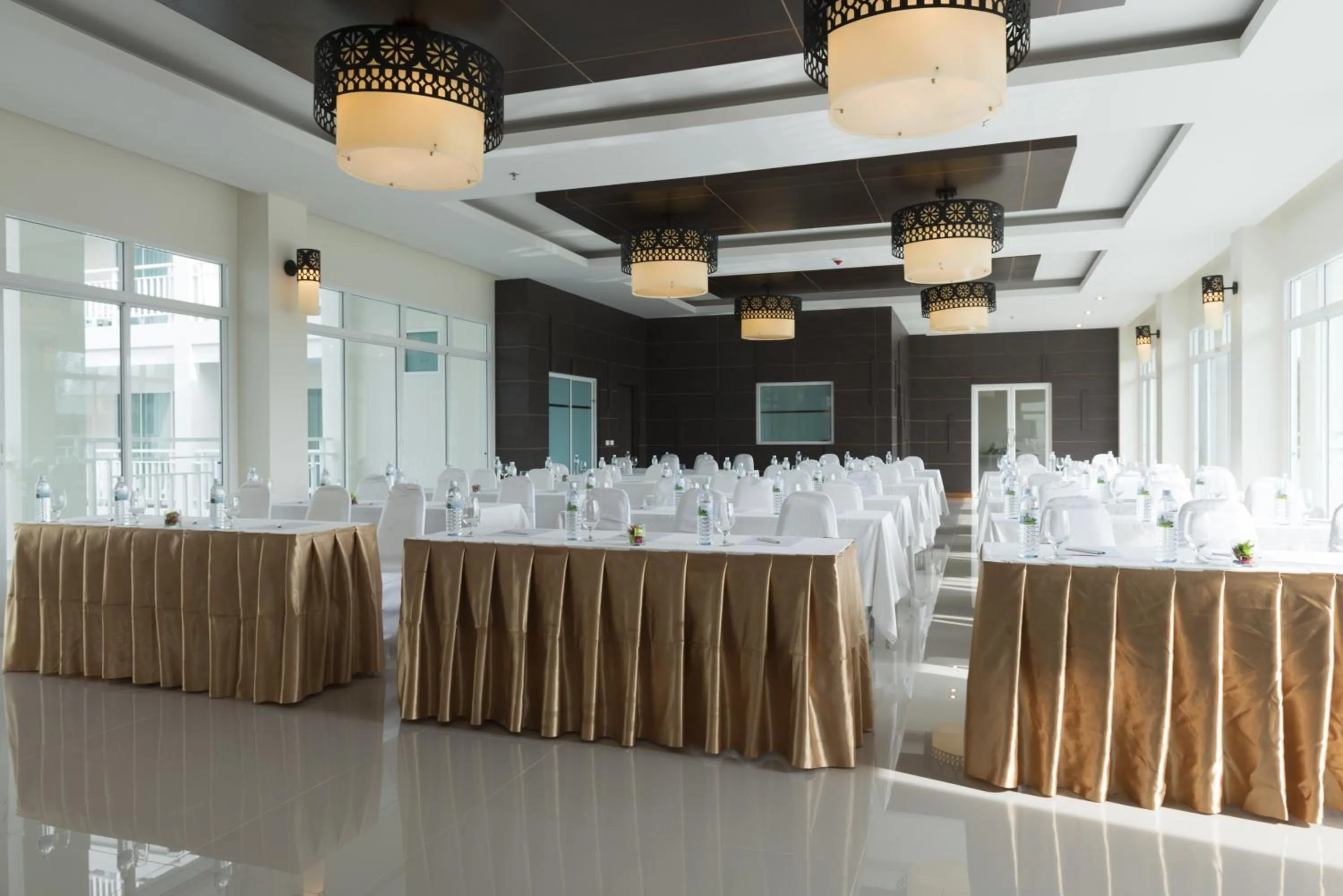 Banquet/Function facilities in Chanalai Hillside Resort, Karon Beach