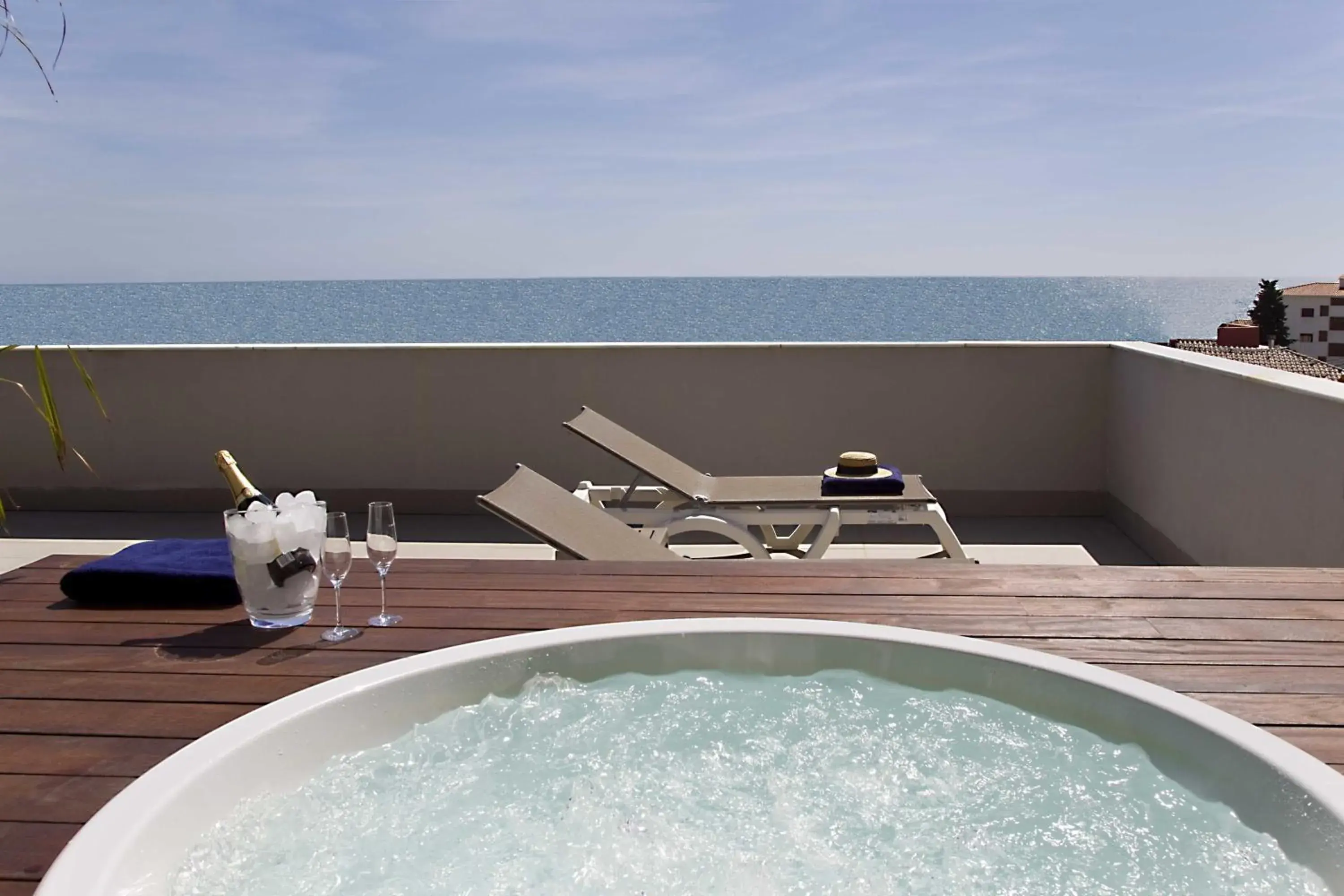Balcony/Terrace, Swimming Pool in Altafulla Mar Hotel