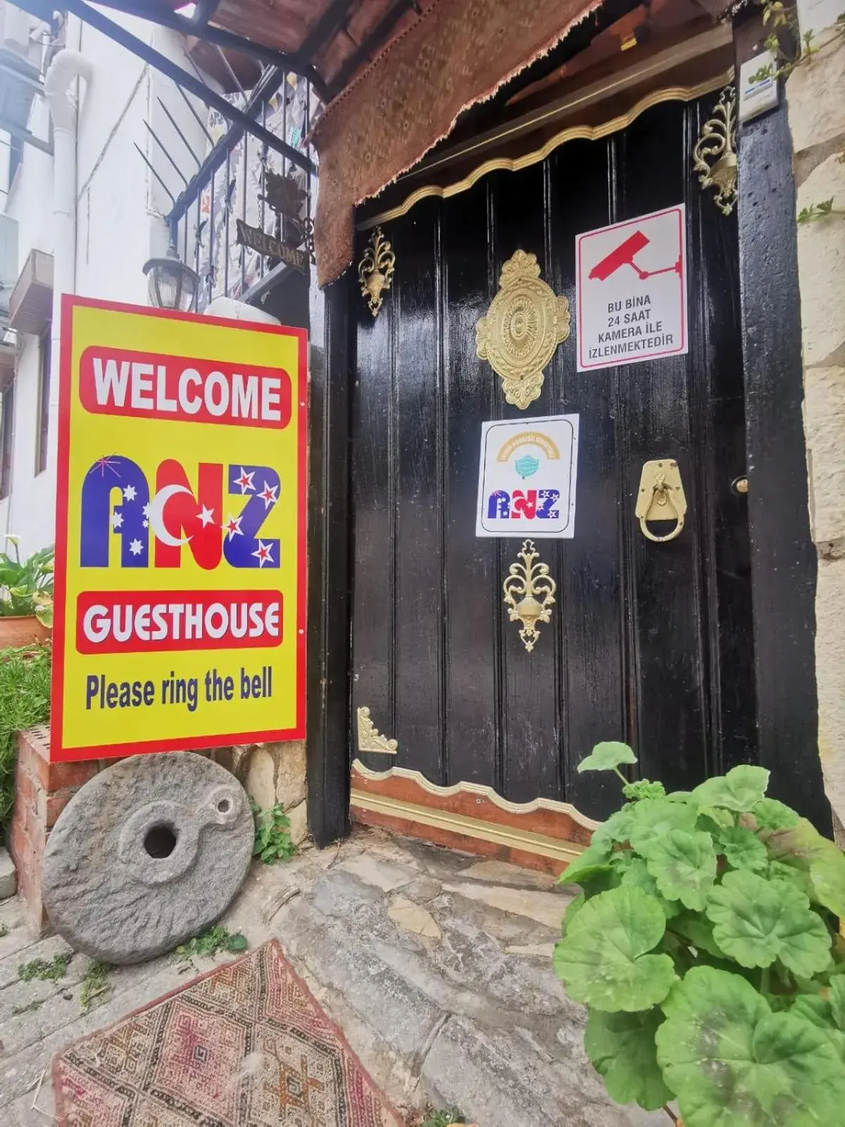 Facade/entrance in Anz Guesthouse