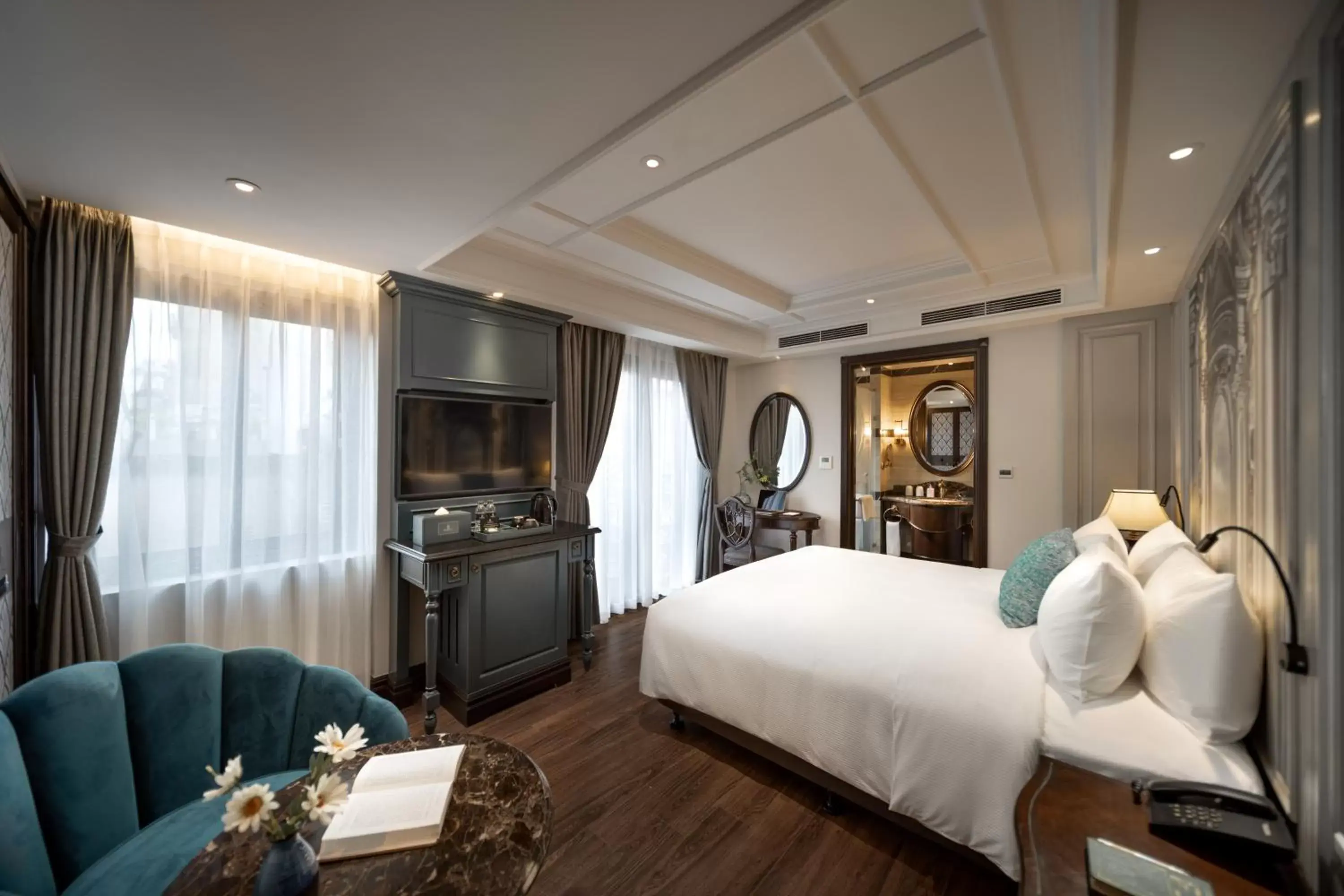 Photo of the whole room, Bed in Meritel Hanoi Photo of the whole room, Bed in Meritel Hanoi