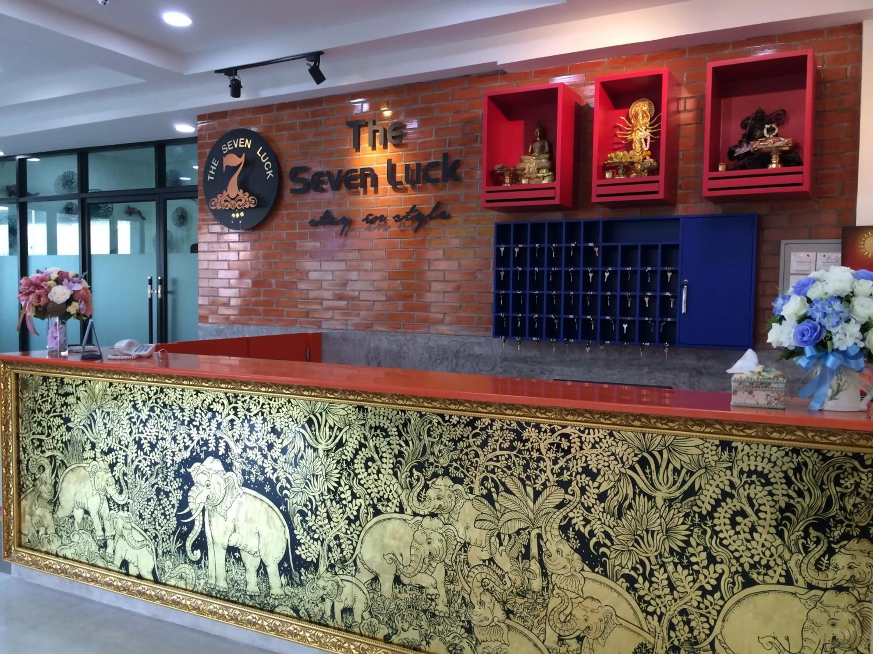 Decorative detail in The Seven Luck