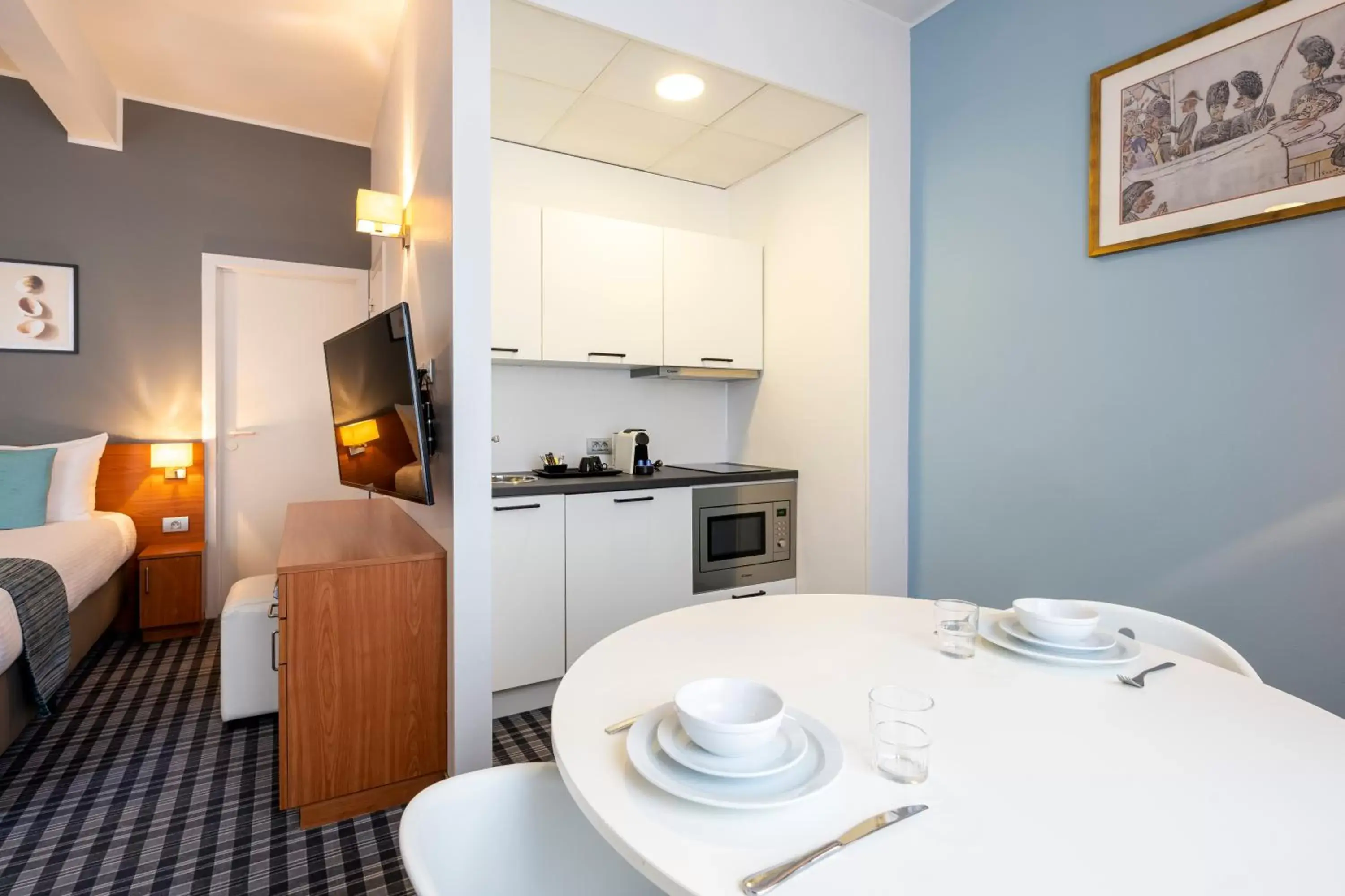 Kitchen or kitchenette, Kitchen/Kitchenette in Leopold Hotel Ostend