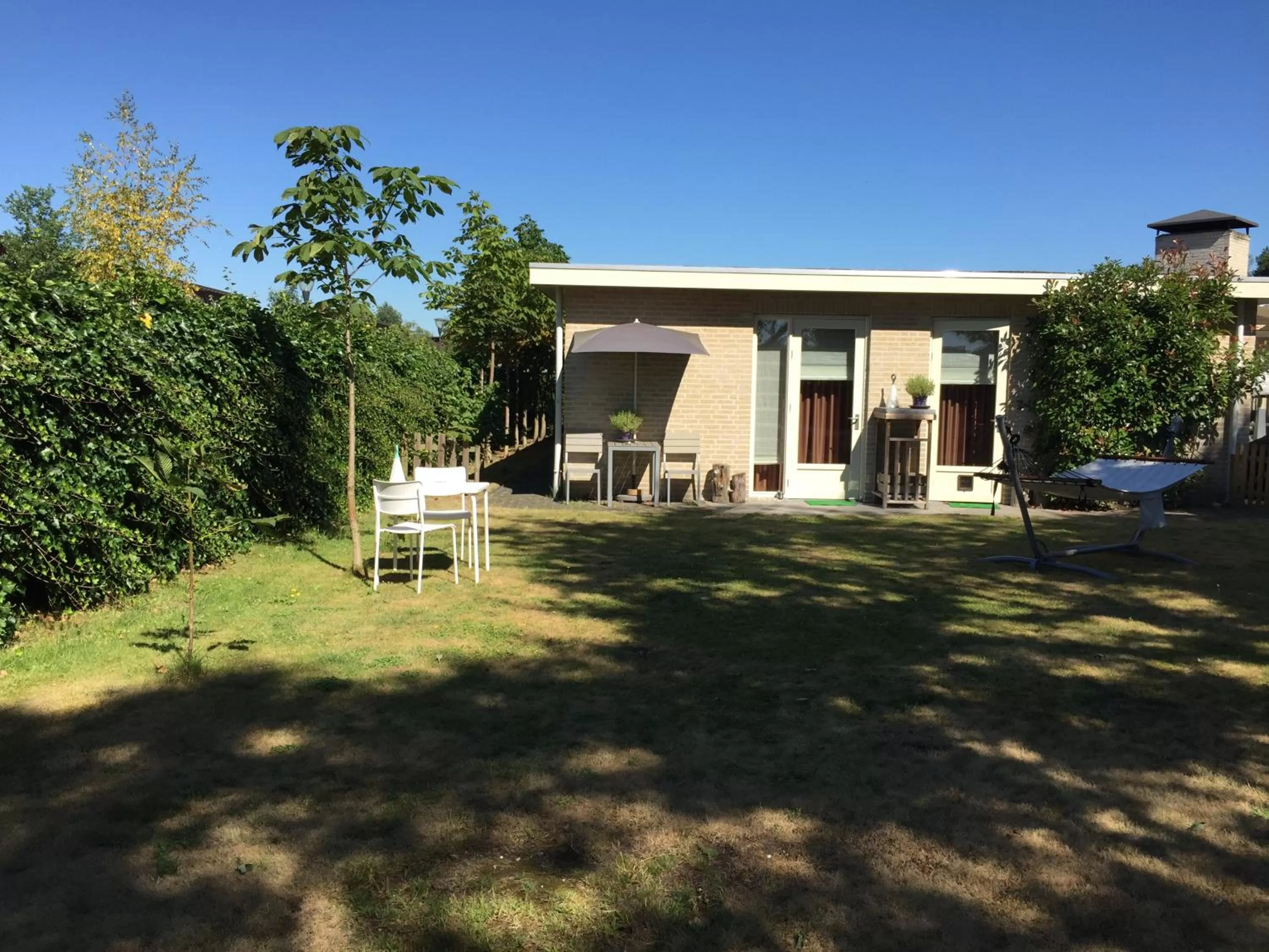 View (from property/room), Property Building in B&B Maison Saint Tropez Eindhoven