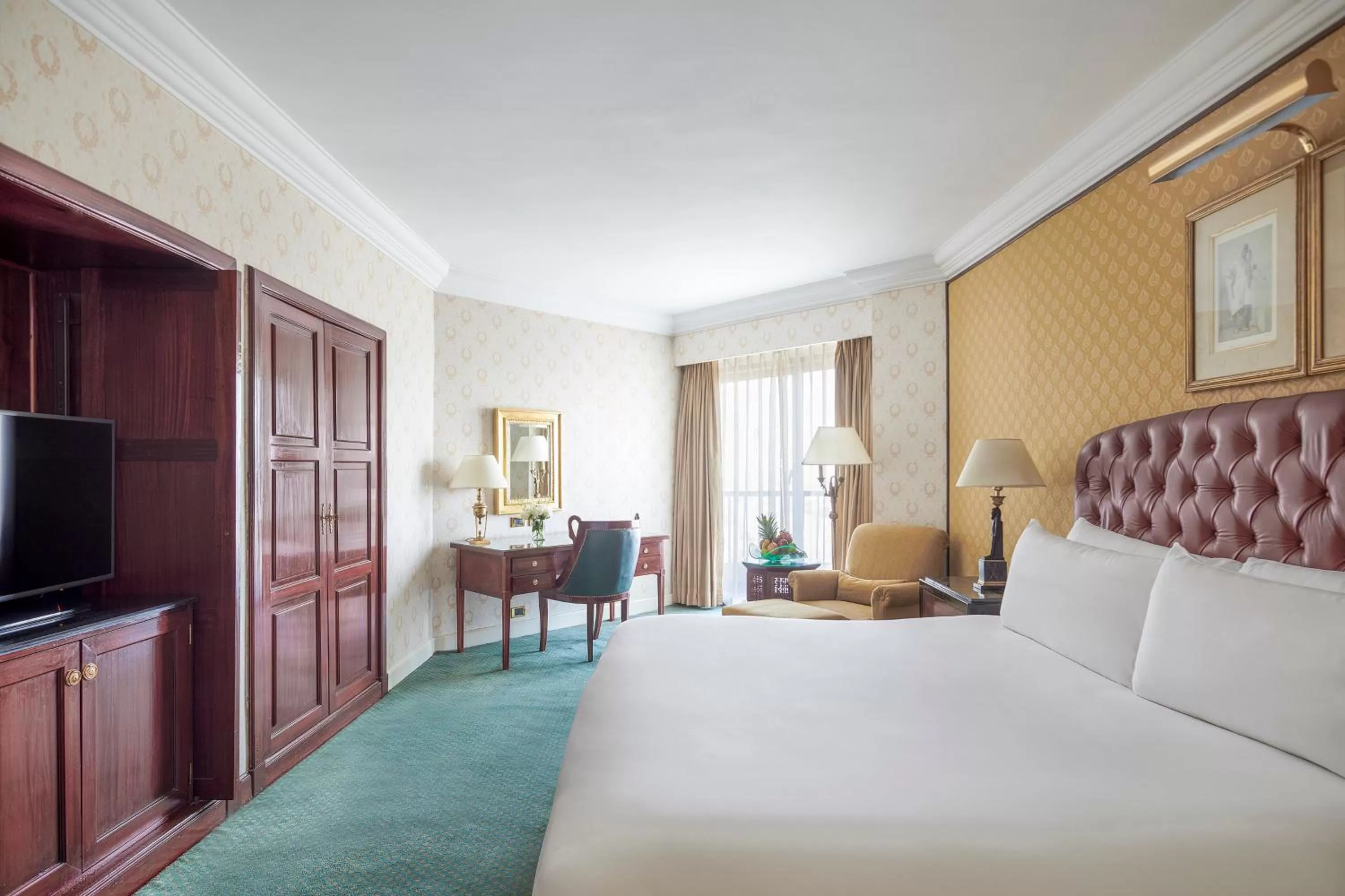 Photo of the whole room, Bed in InterContinental Cairo Semiramis by IHG