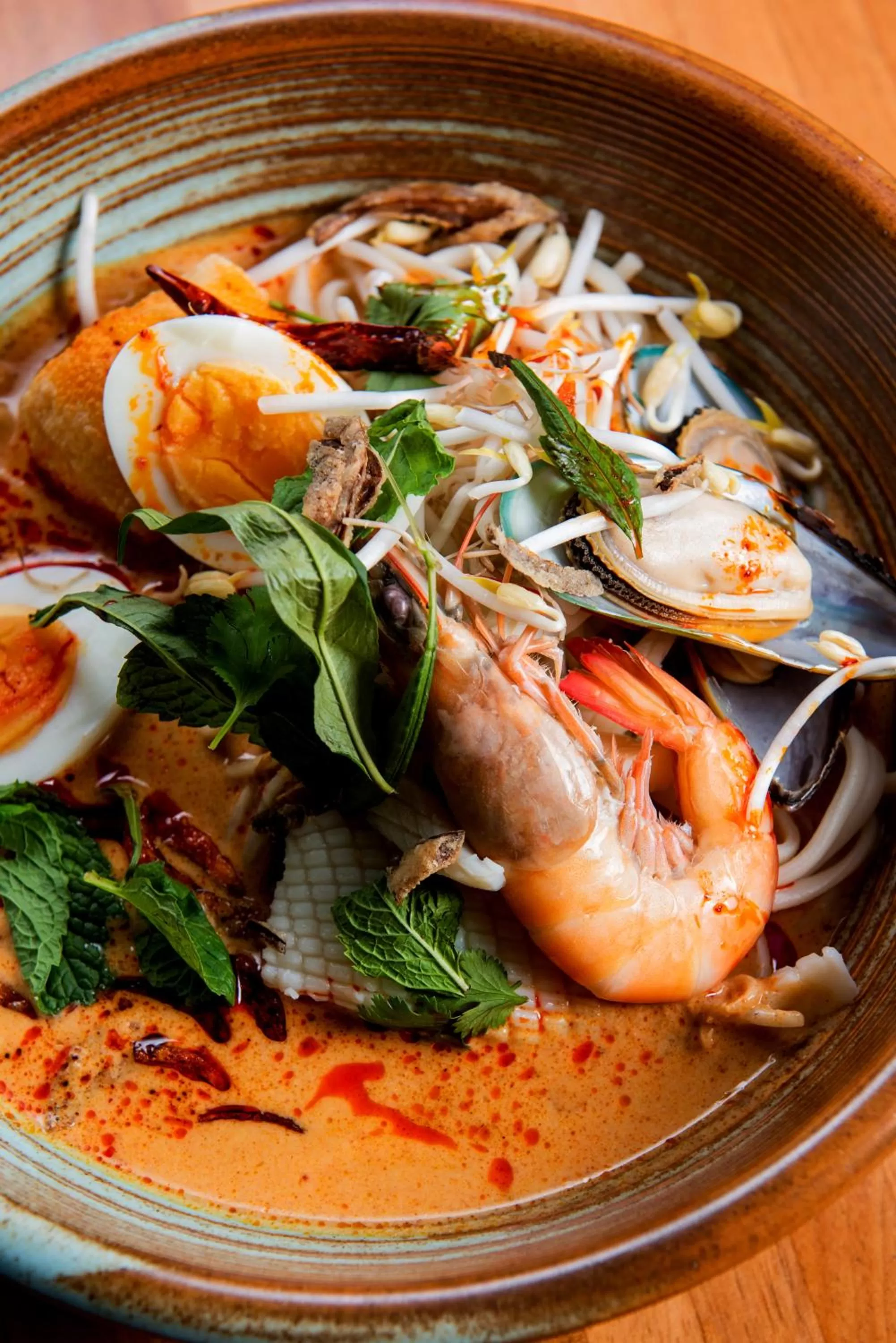 Restaurant/places to eat in Pullman Reef Hotel Casino