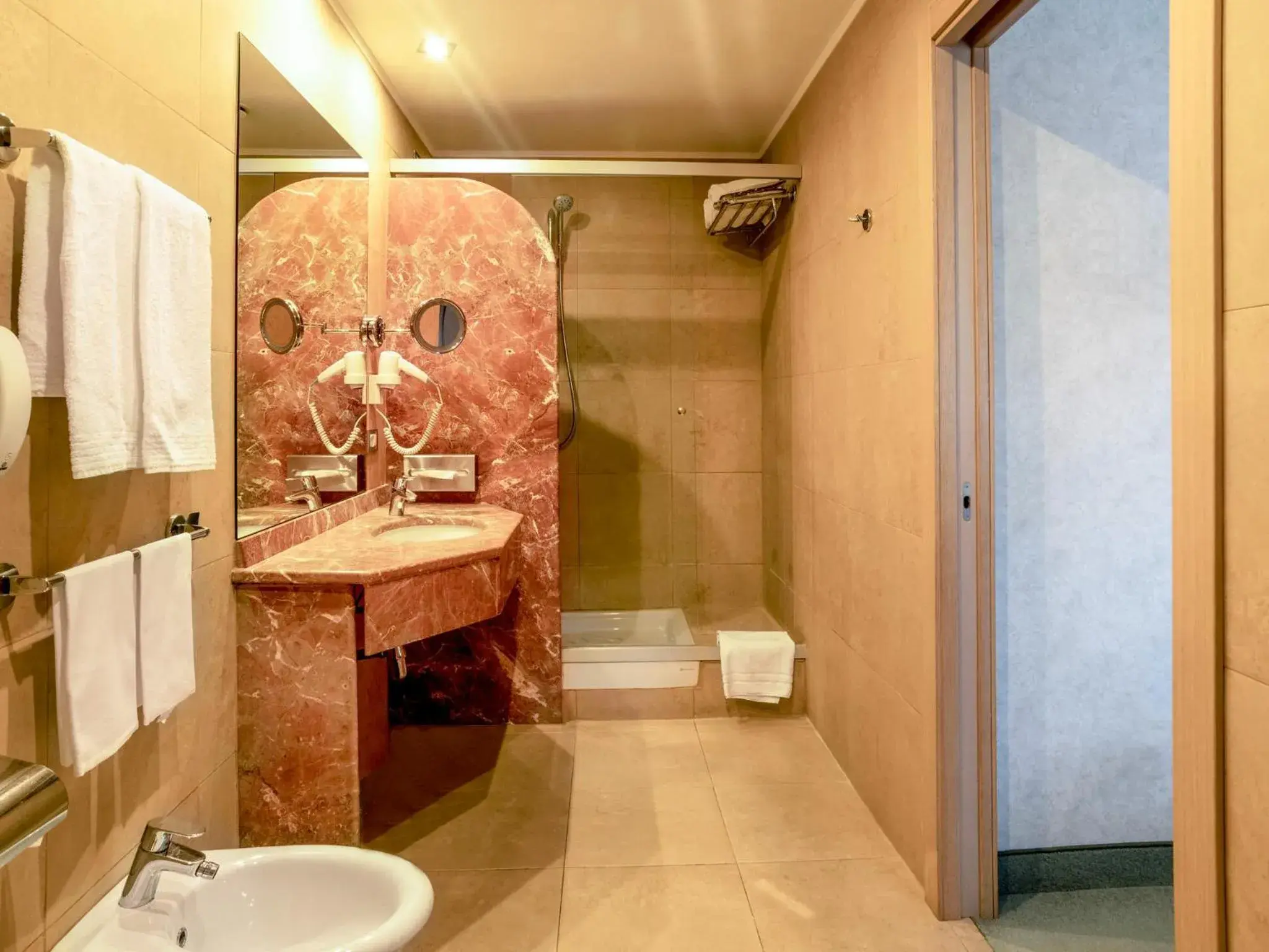 Bathroom in Mercure Roma West