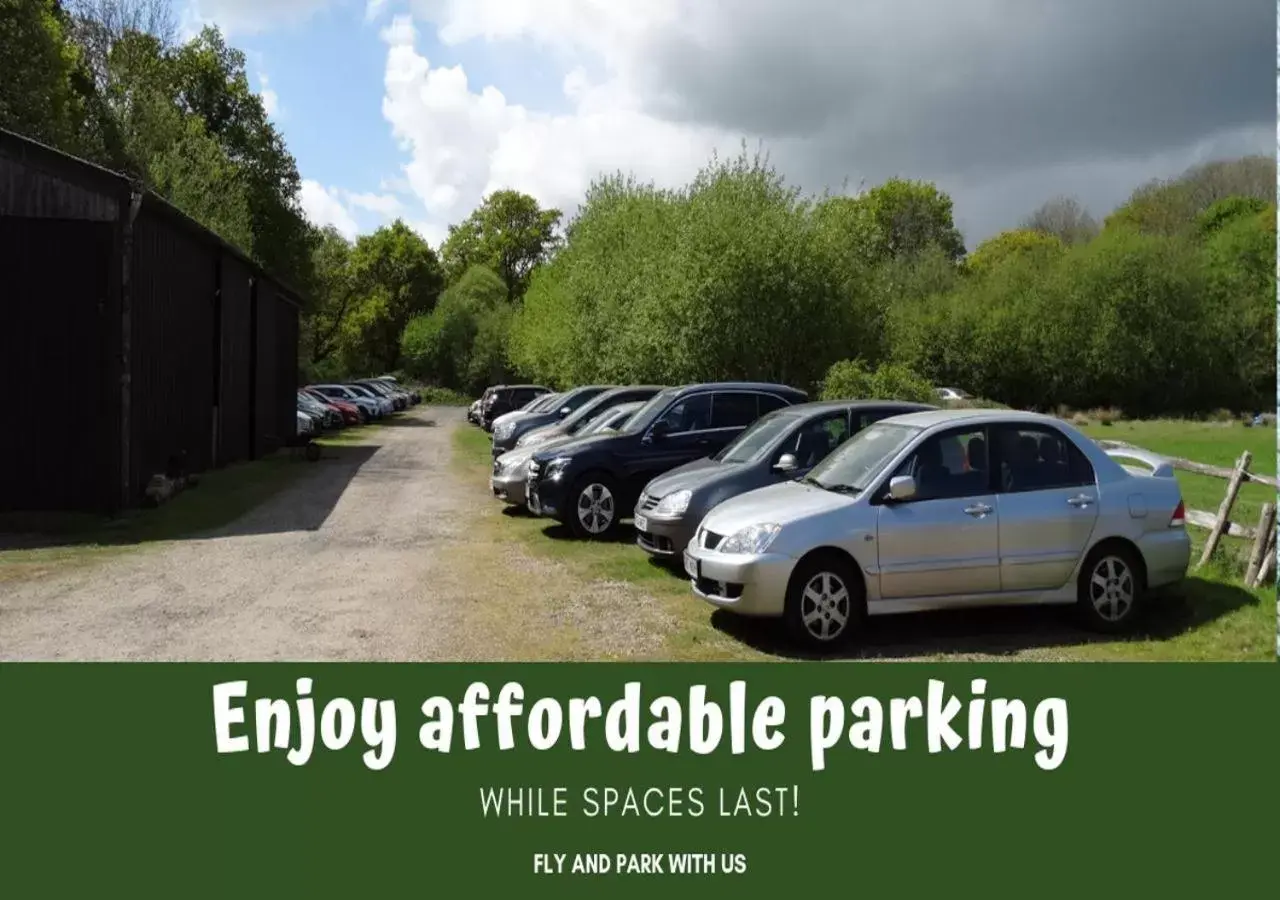 Parking in Little Foxes Hotel & Gatwick Airport Parking