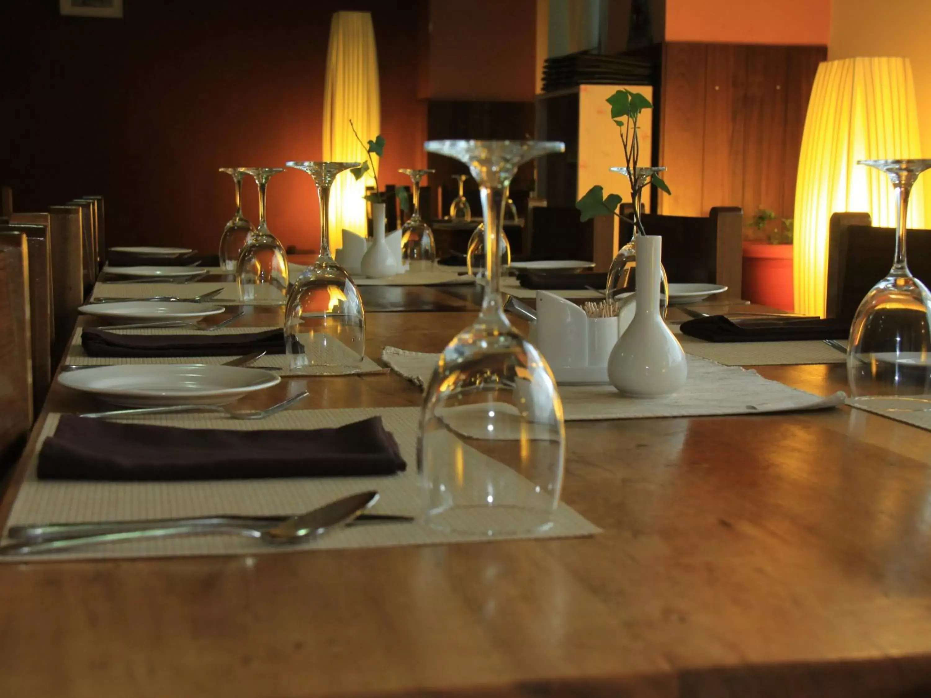 Restaurant/places to eat in Khamsum Inn Restaurant/places to eat in Khamsum Inn