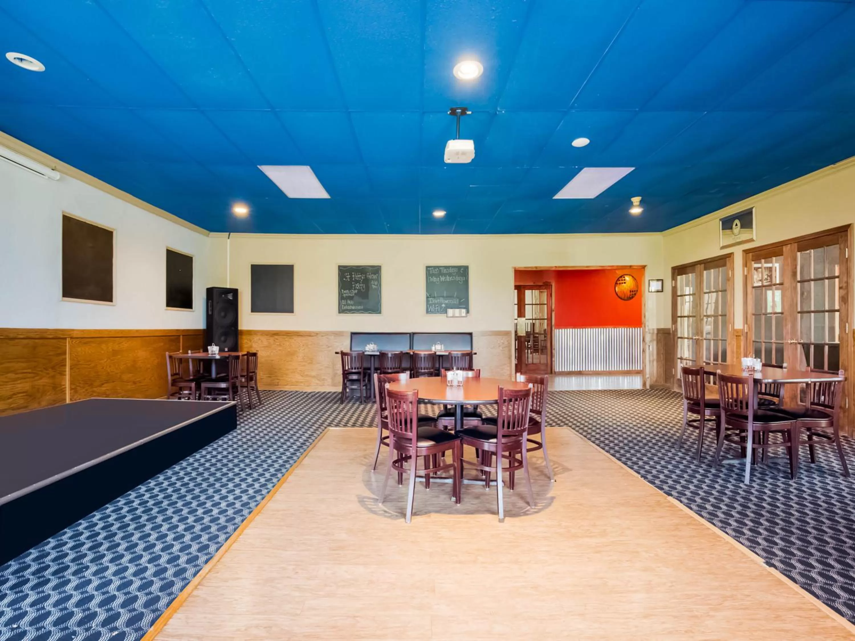 Meeting/conference room in Days Inn by Wyndham Conneaut