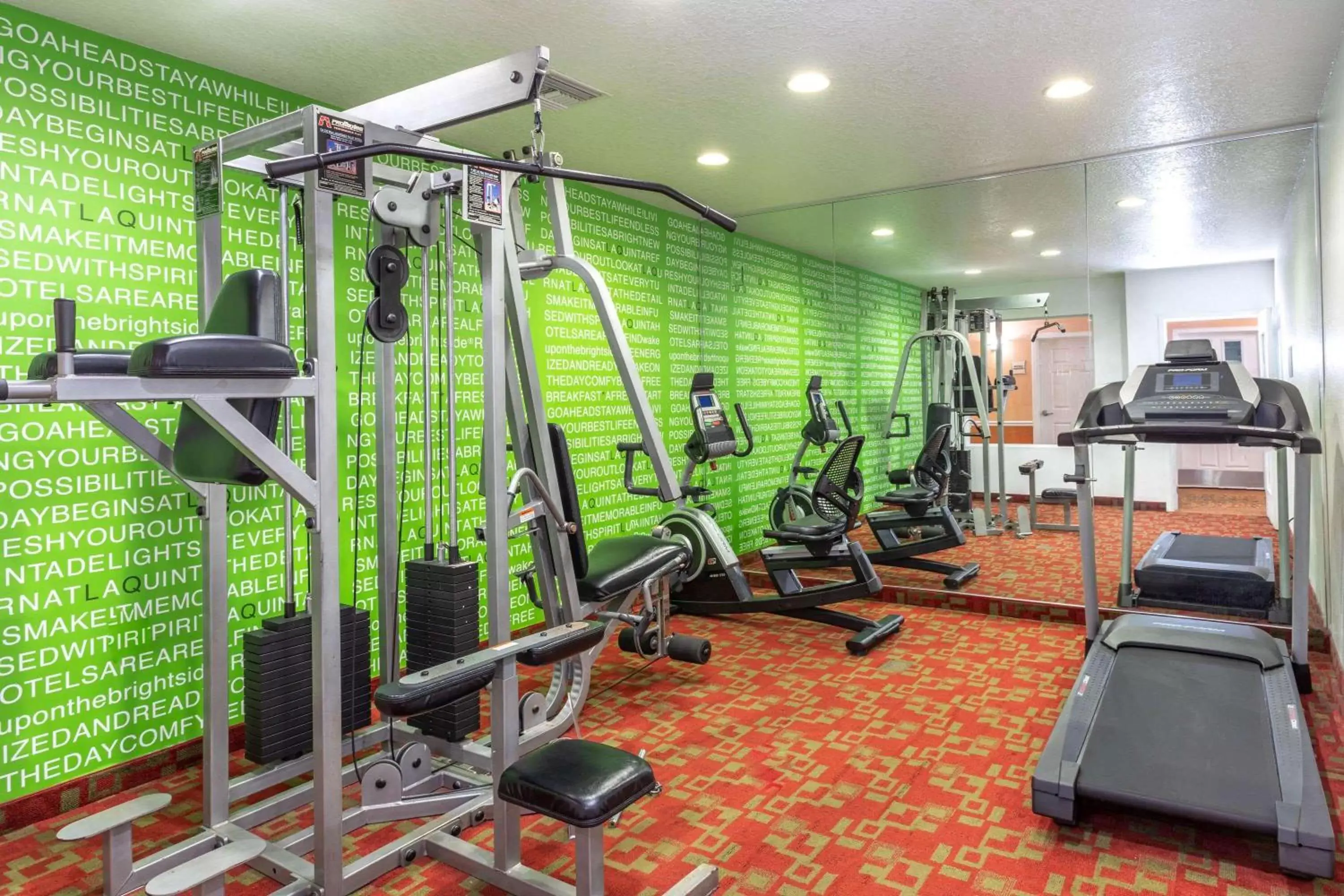 Fitness centre/facilities, Fitness Center/Facilities in La Quinta Inn & Suites by Wyndham St. Augustine