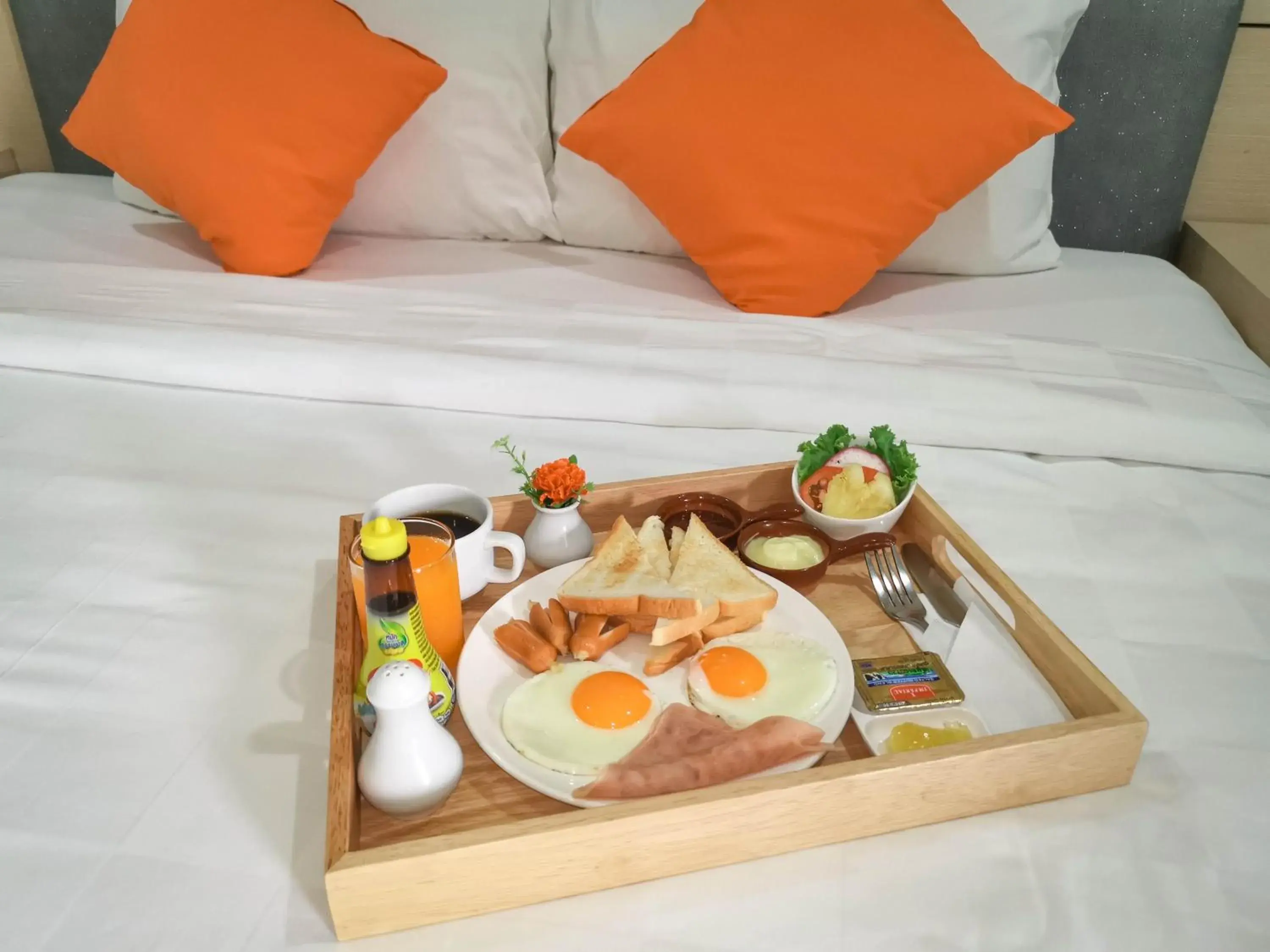 Breakfast in The Smart Hotel Hat Yai (SHA Extra Plus)