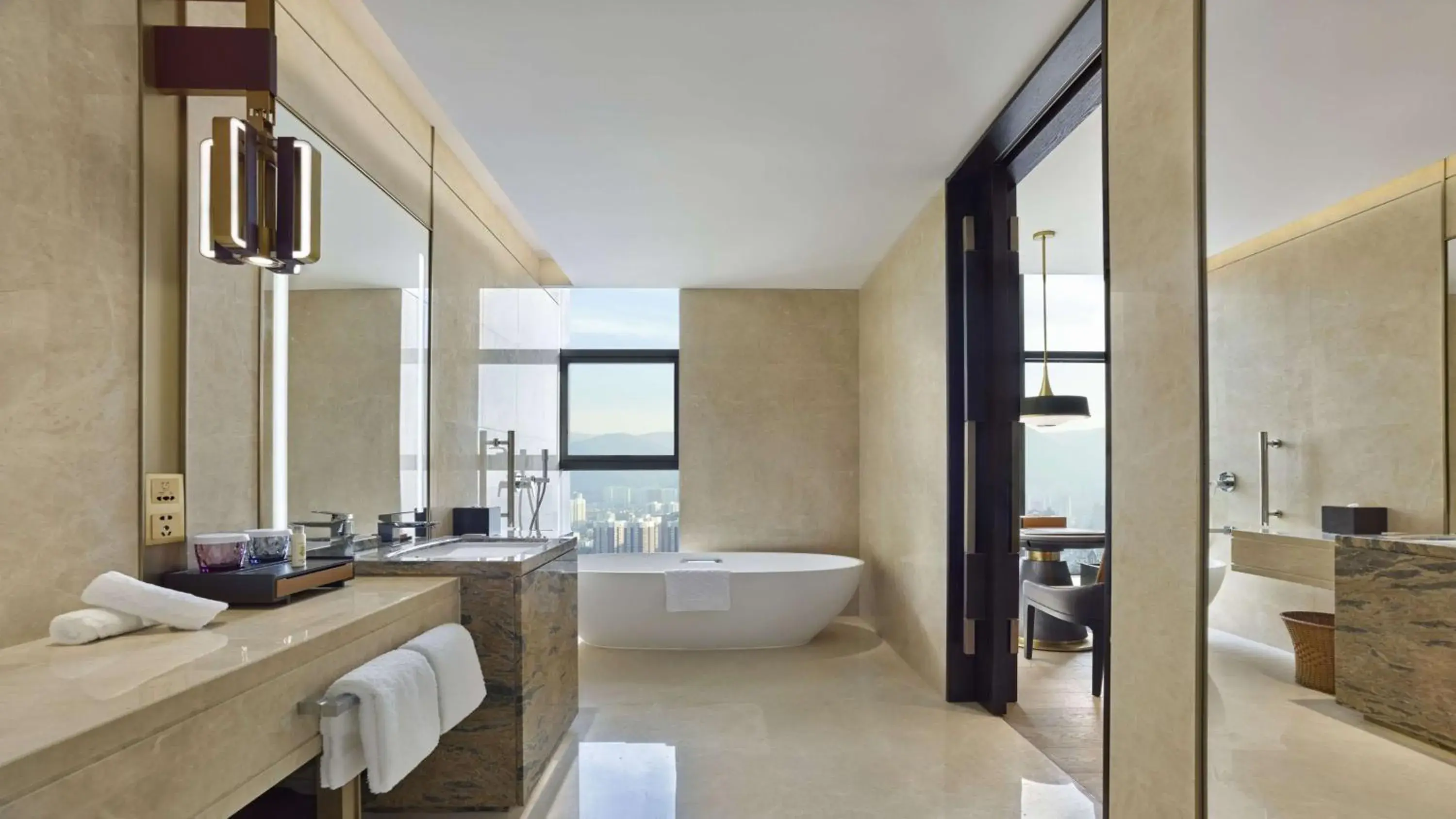 Bathroom in Hilton Lanzhou City Center