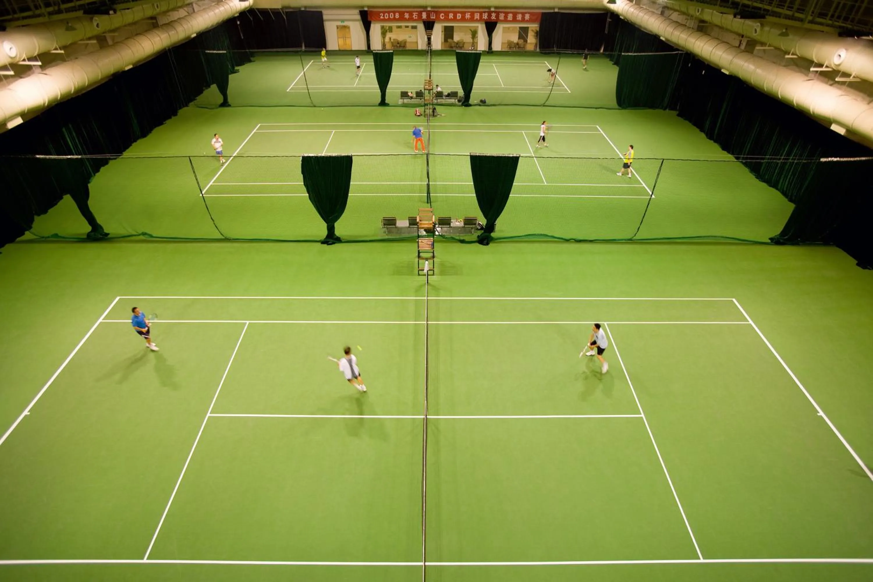 Tennis court in Mercure Wanshang Beijing