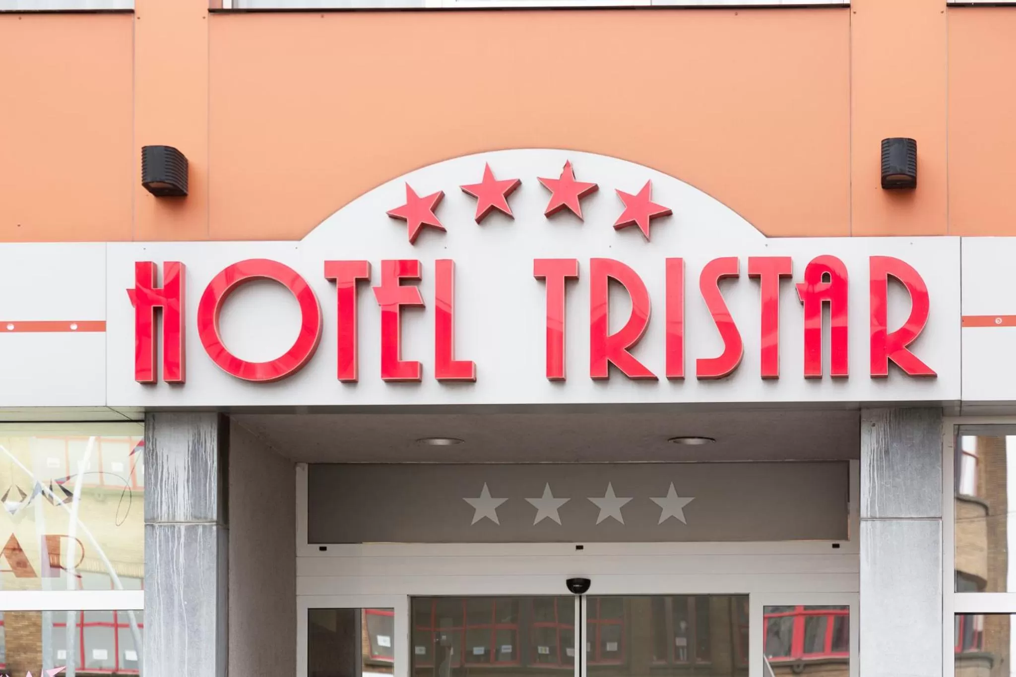 Facade/entrance in Hotel Tristar