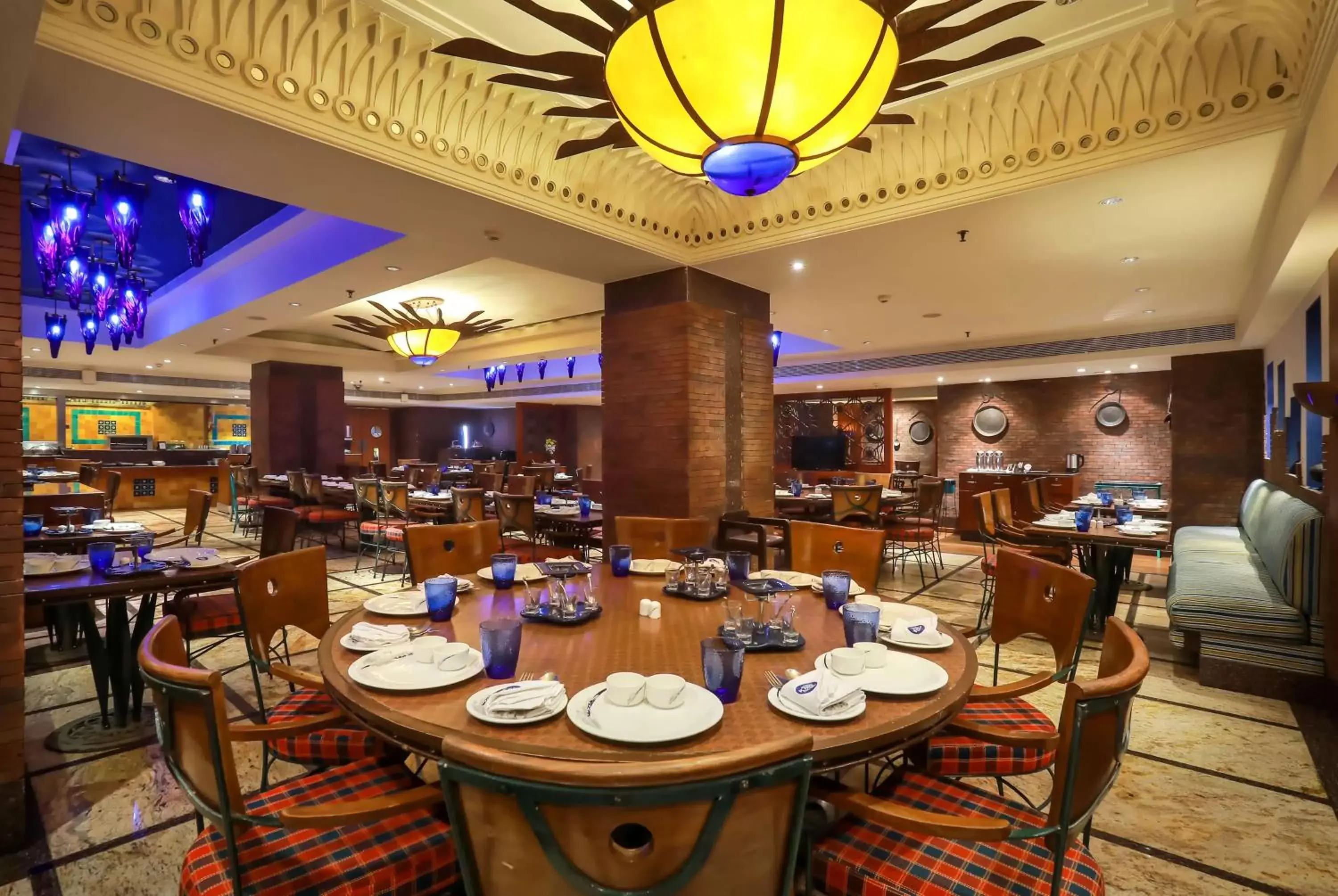 Restaurant/Places to Eat in Radisson Blu Hotel Chennai City Centre