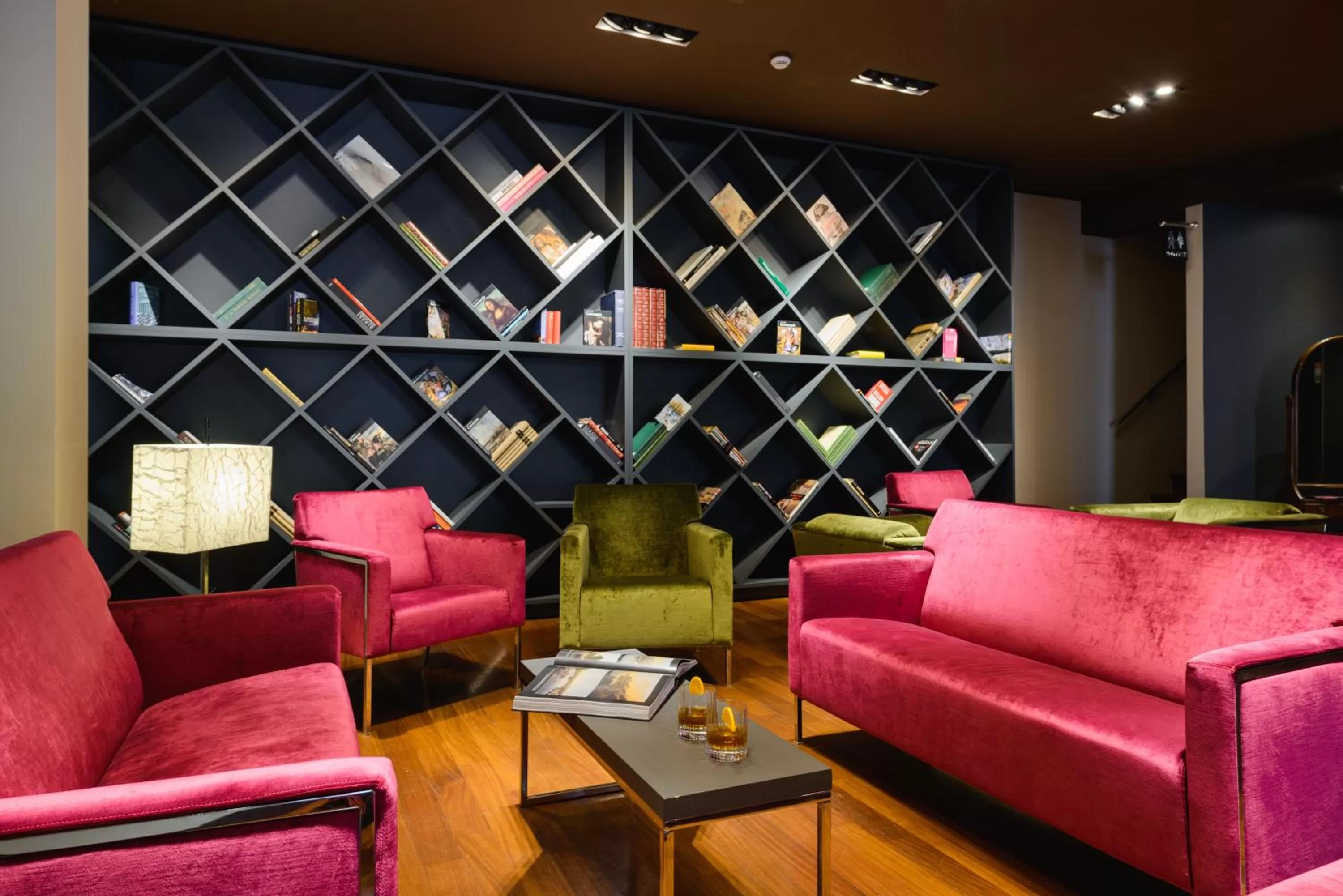 Communal lounge/ TV room in Windsor Hotel Milano