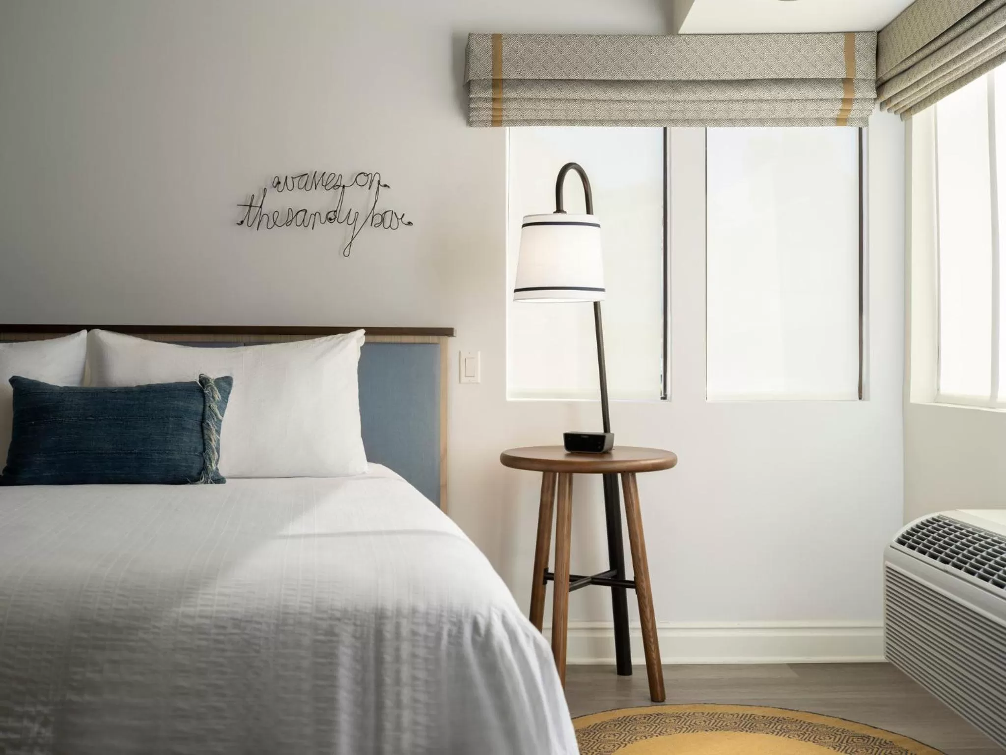 Photo of the whole room, Bed in Hotel Indigo San Diego Del Mar by IHG