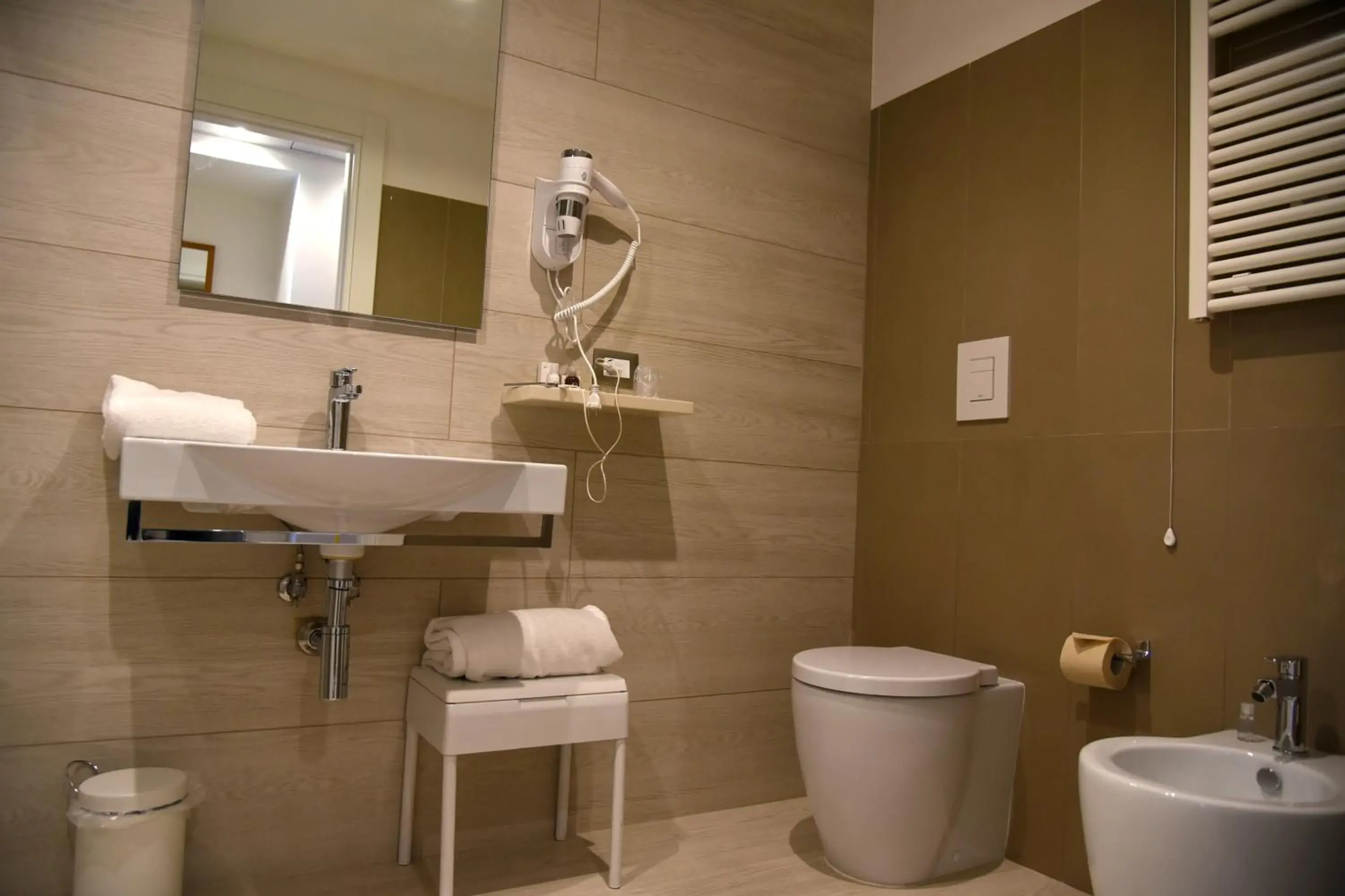 Bathroom in Hotel d'Aragona