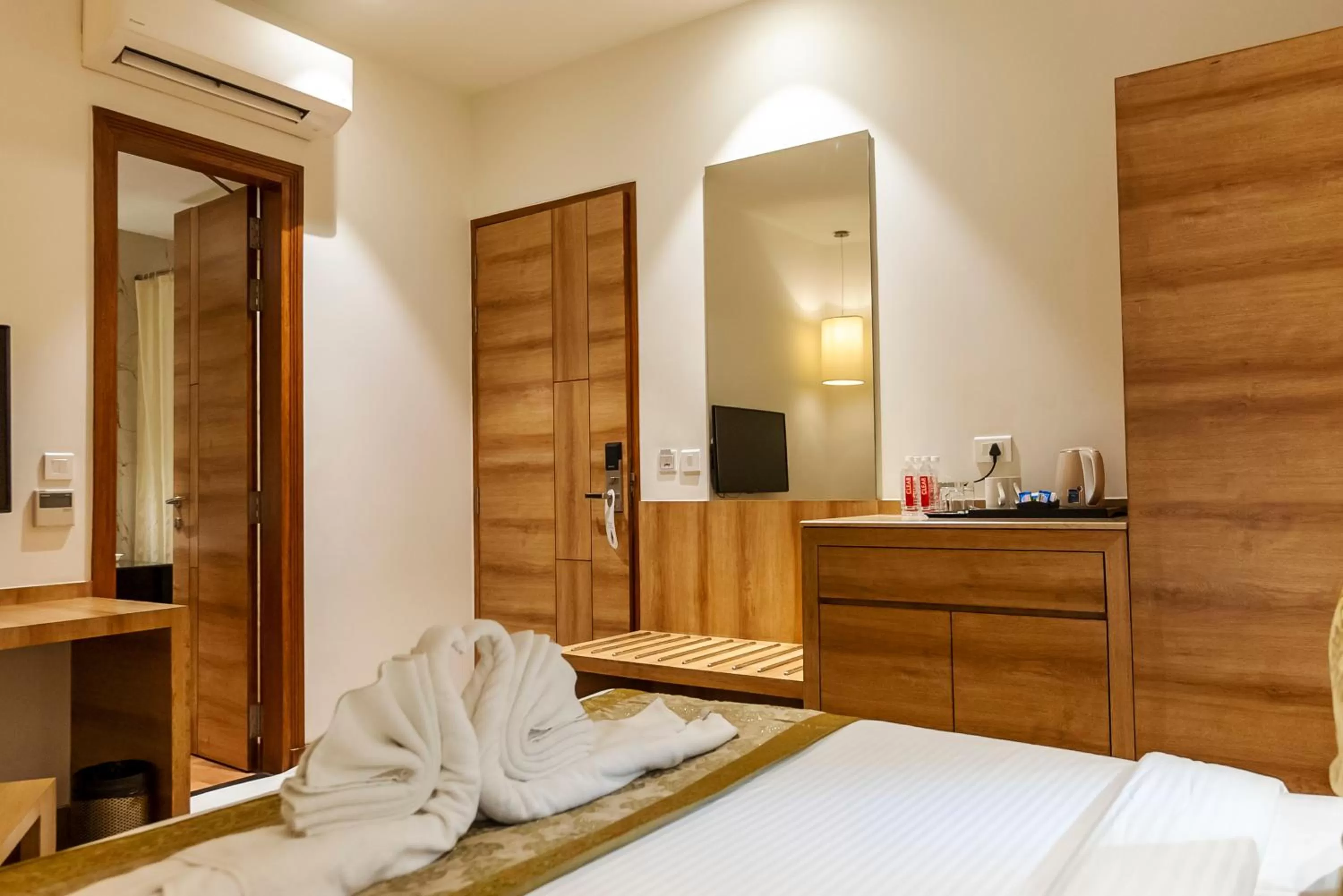 Bedroom, Bed in Celebrant Hotel