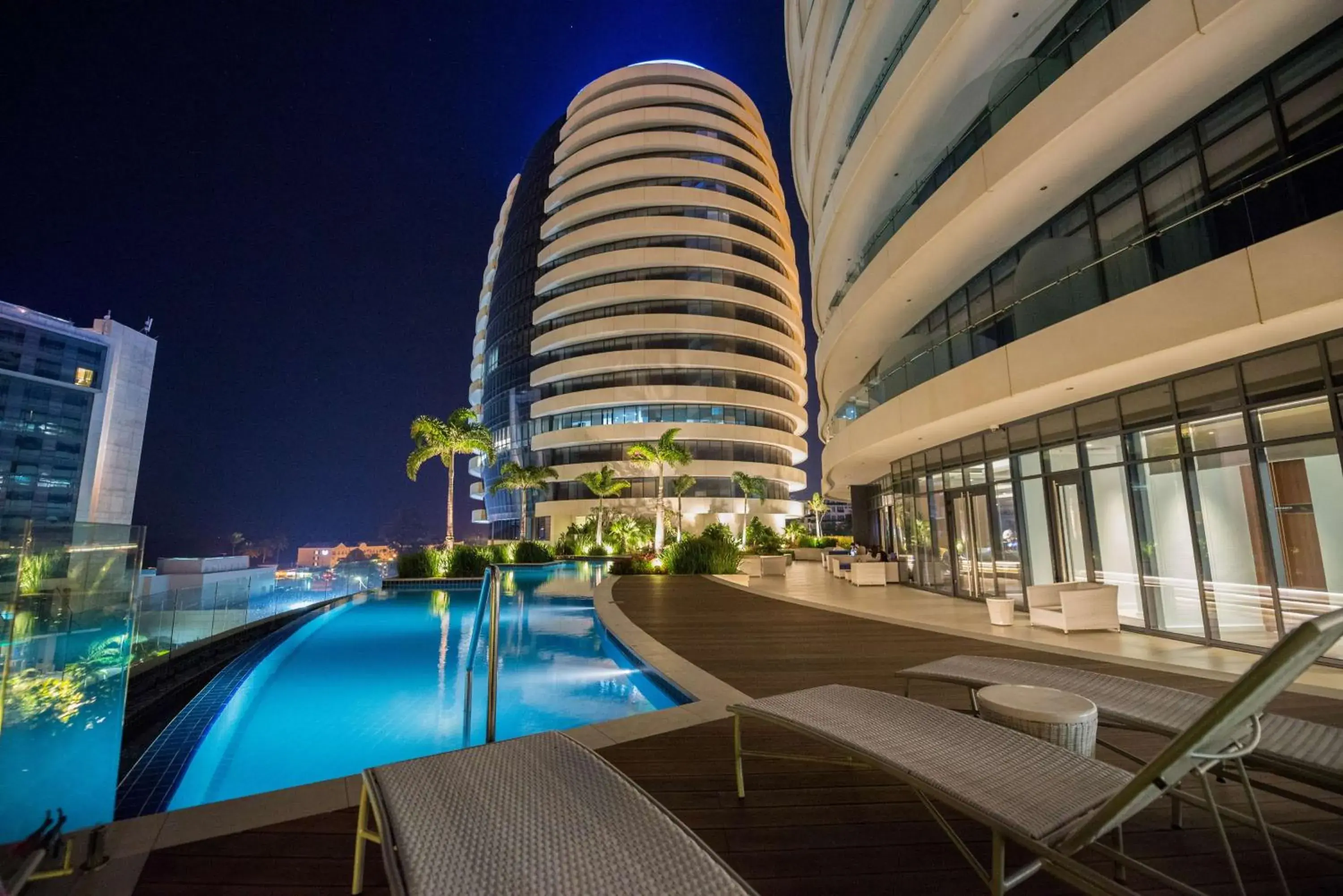 Activities, Swimming Pool in Radisson Blu Hotel & Residence Maputo