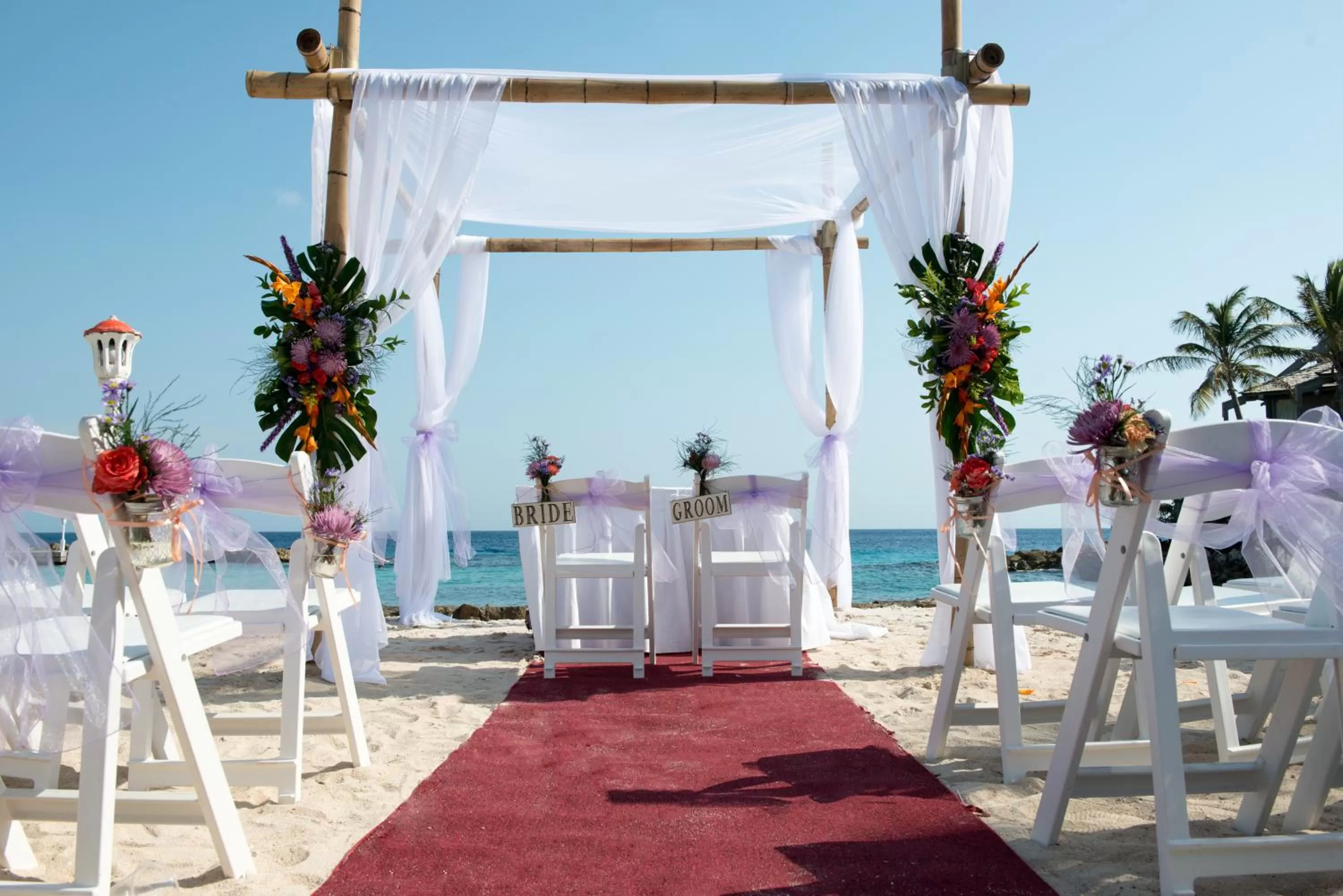 Banquet/Function facilities in Curacao Avila Beach Hotel