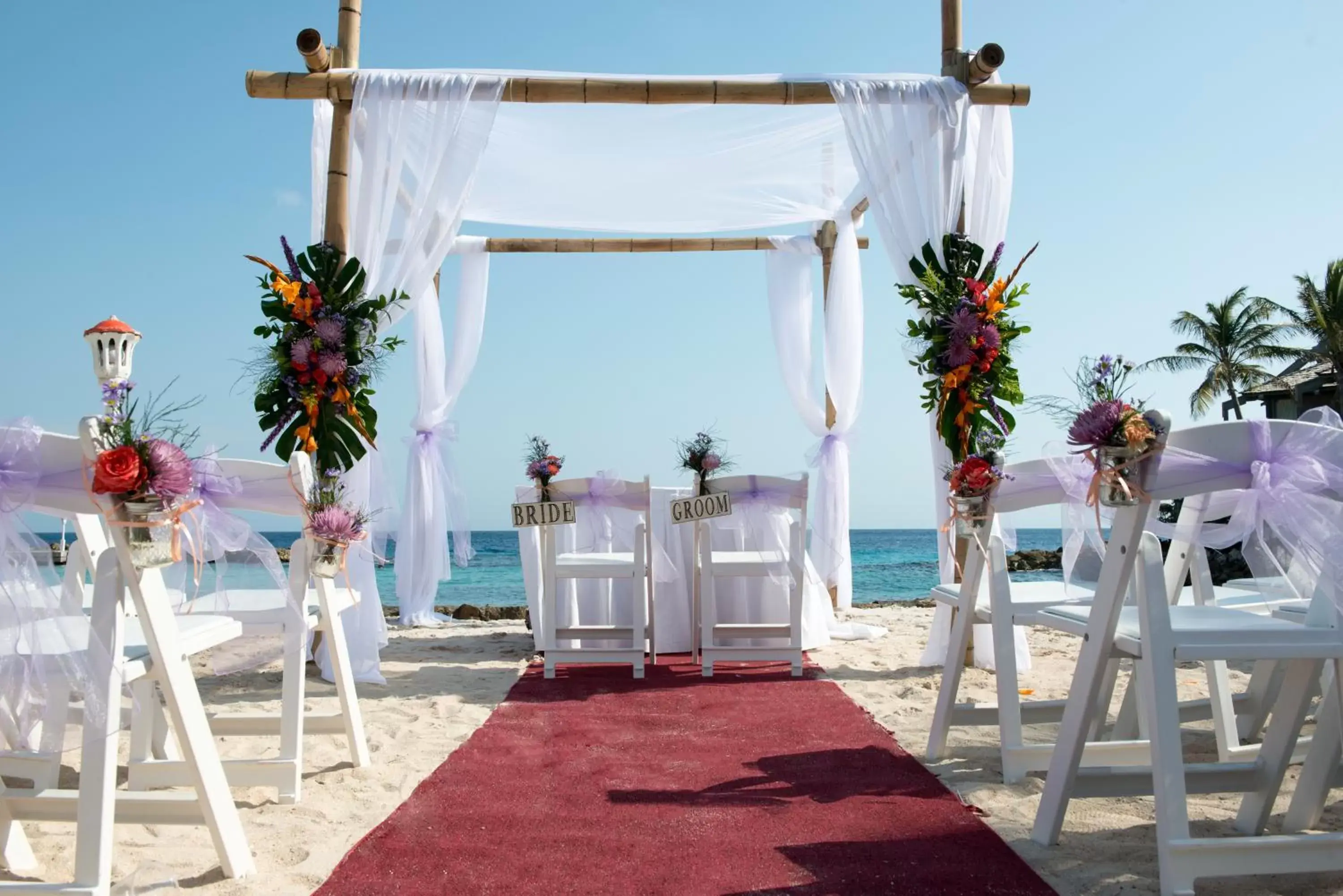 Banquet/Function facilities, Banquet Facilities in Curacao Avila Beach Hotel