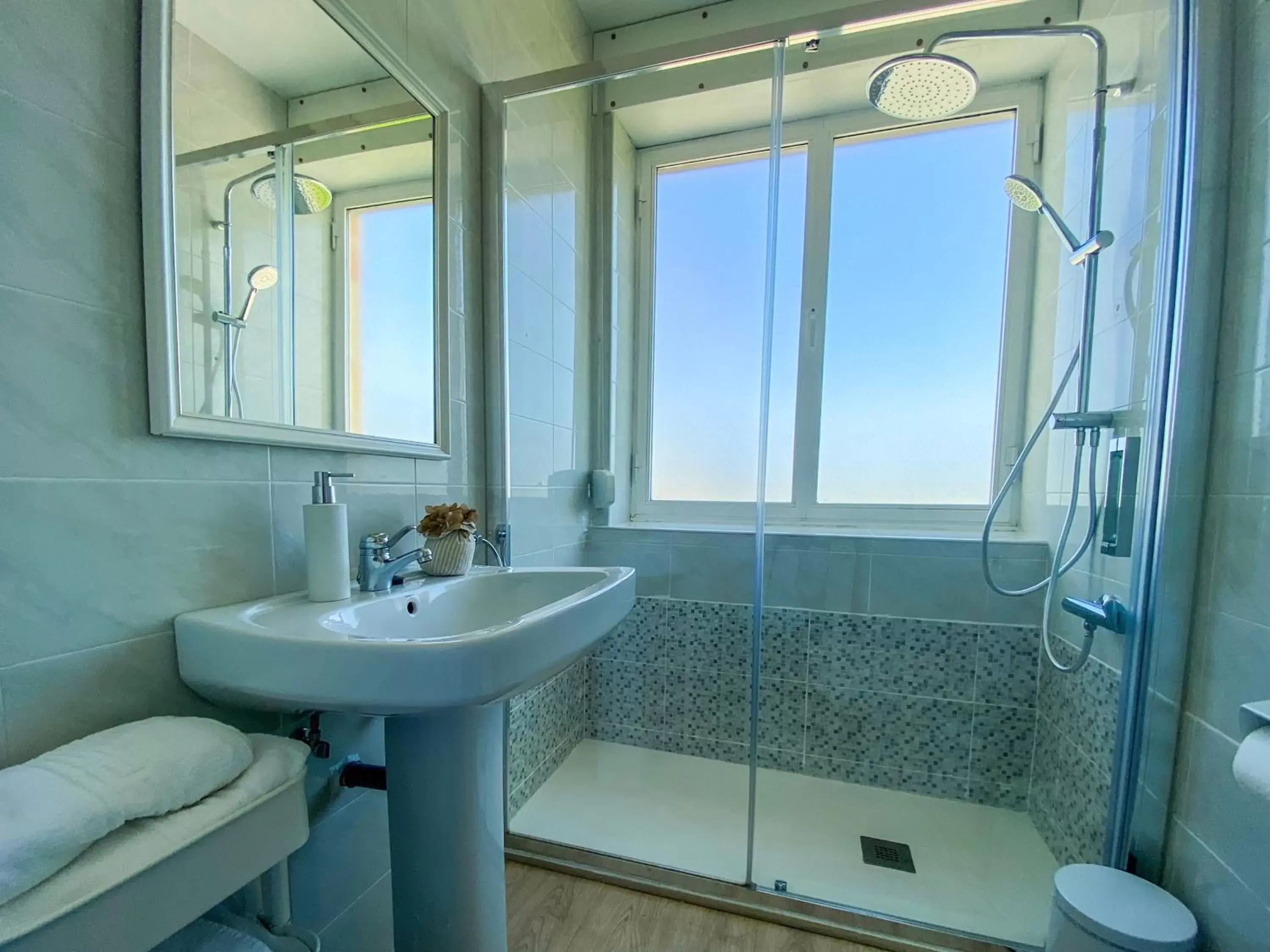 Bathroom in Casablanca Hotel Studios