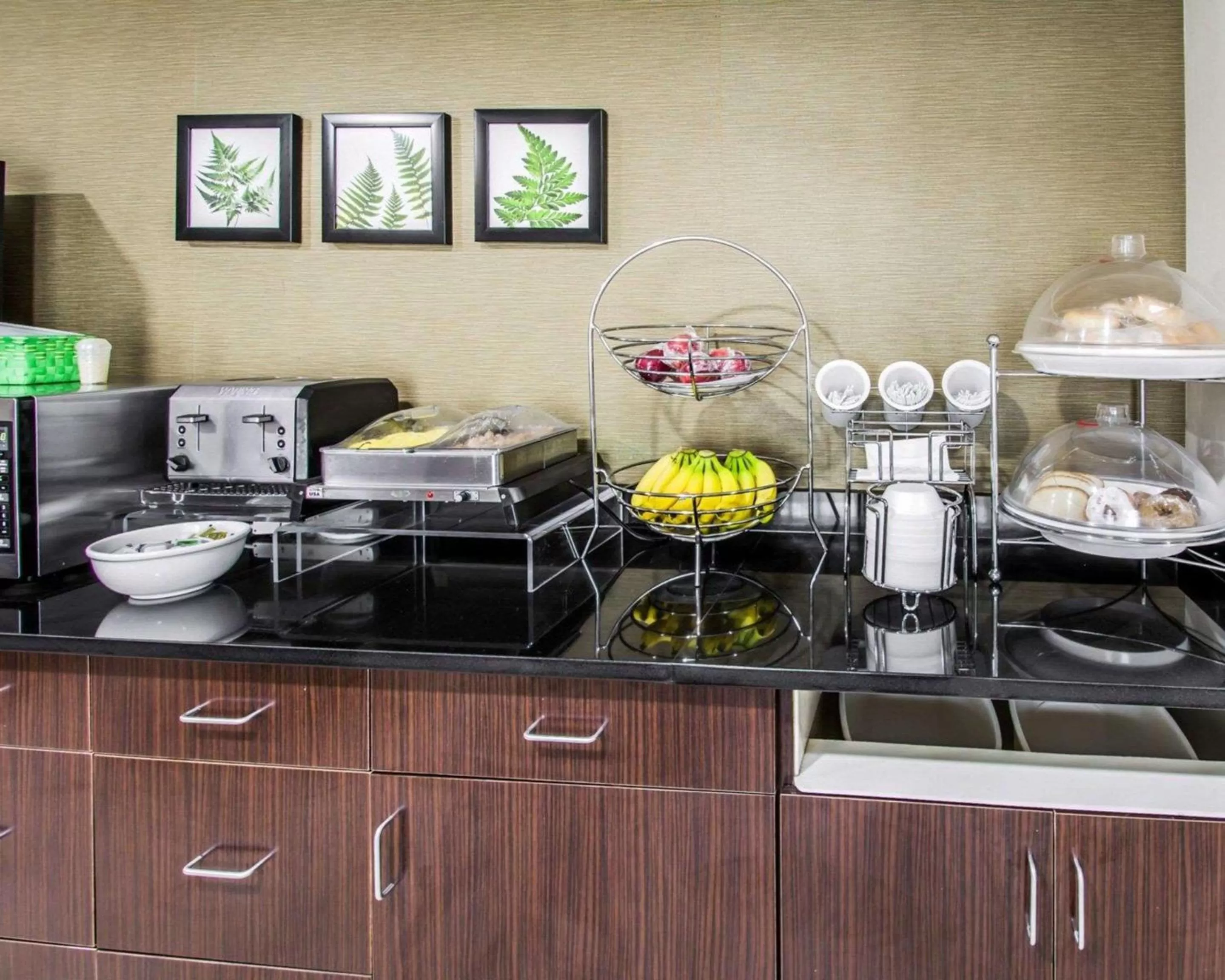 Restaurant/places to eat in Sleep Inn Fort Pierce I-95