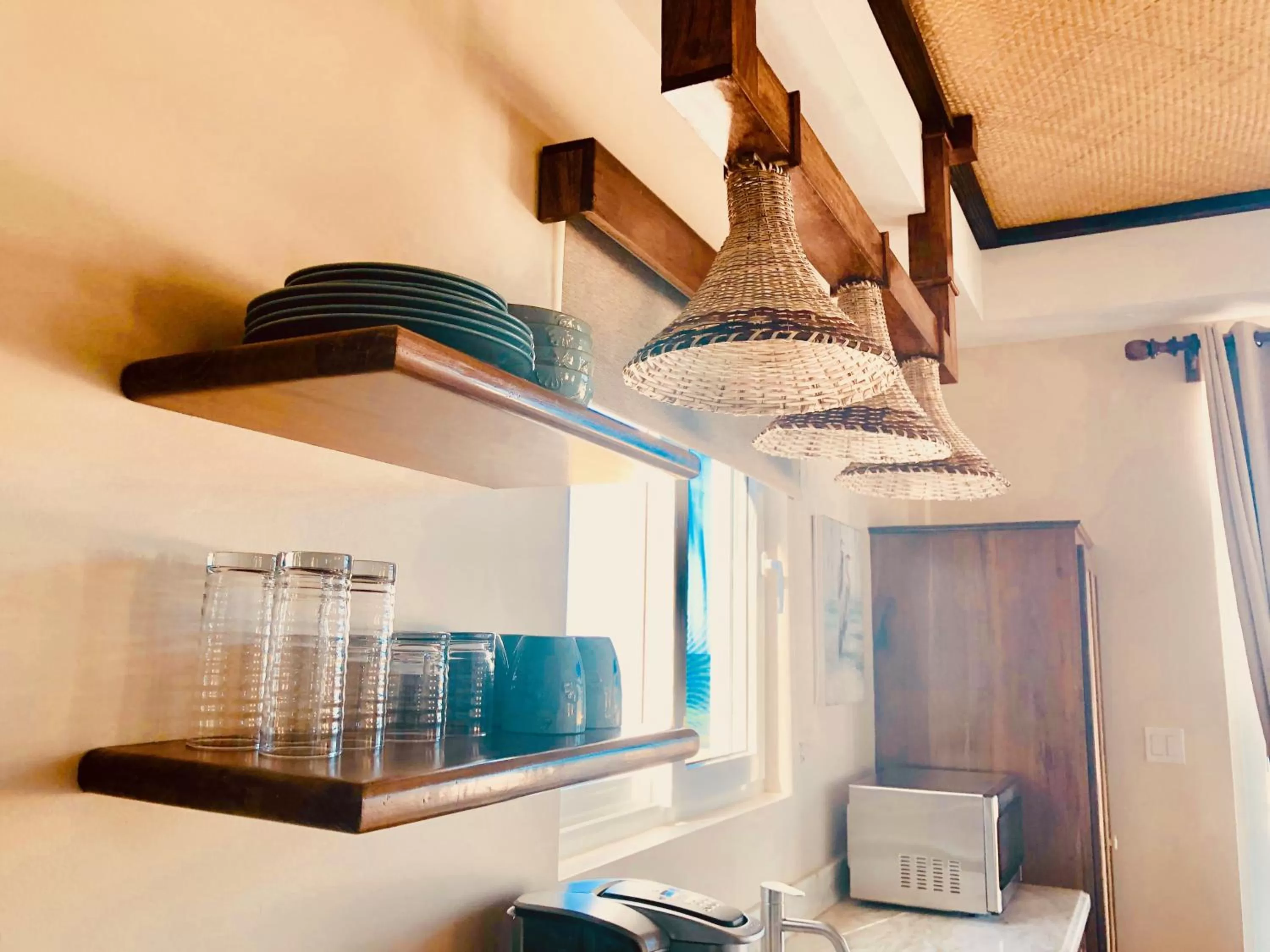 Kitchen or kitchenette in Ocean Breeze