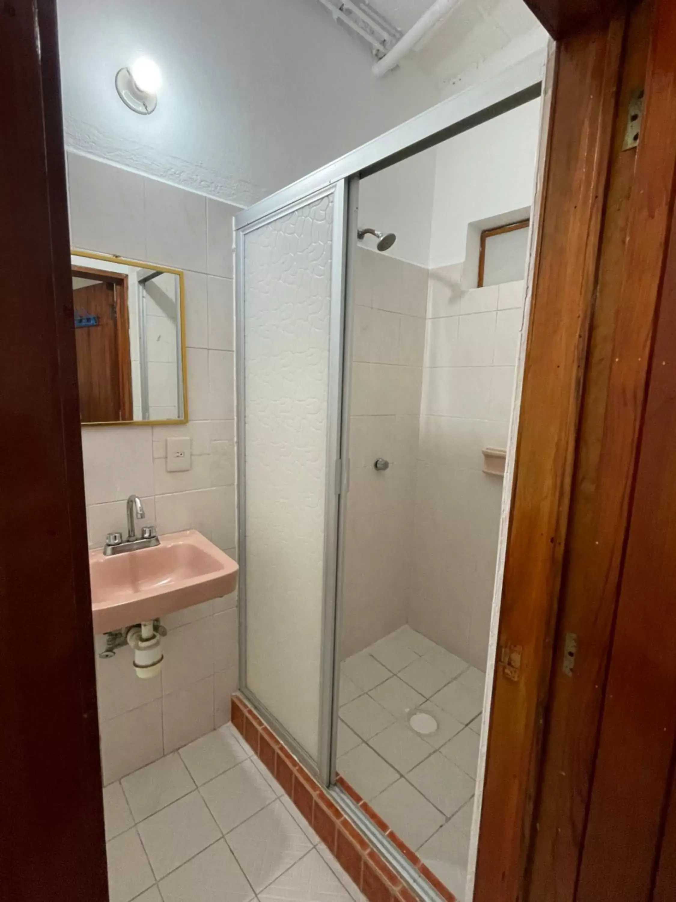 Bathroom in Hotel Posada Playa Manzanillo