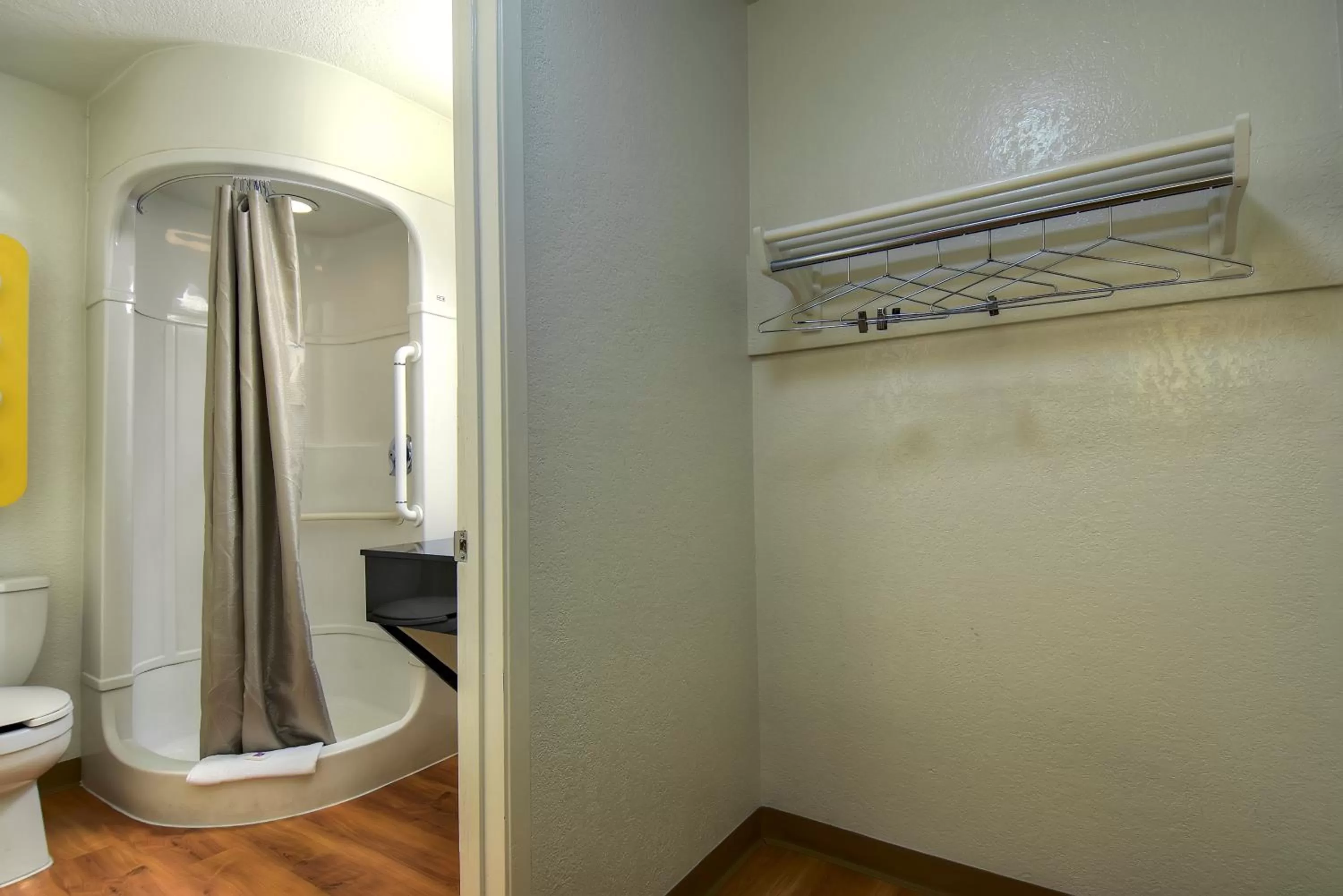 Shower in Motel 6-Westminster, CA - South - Long Beach Area