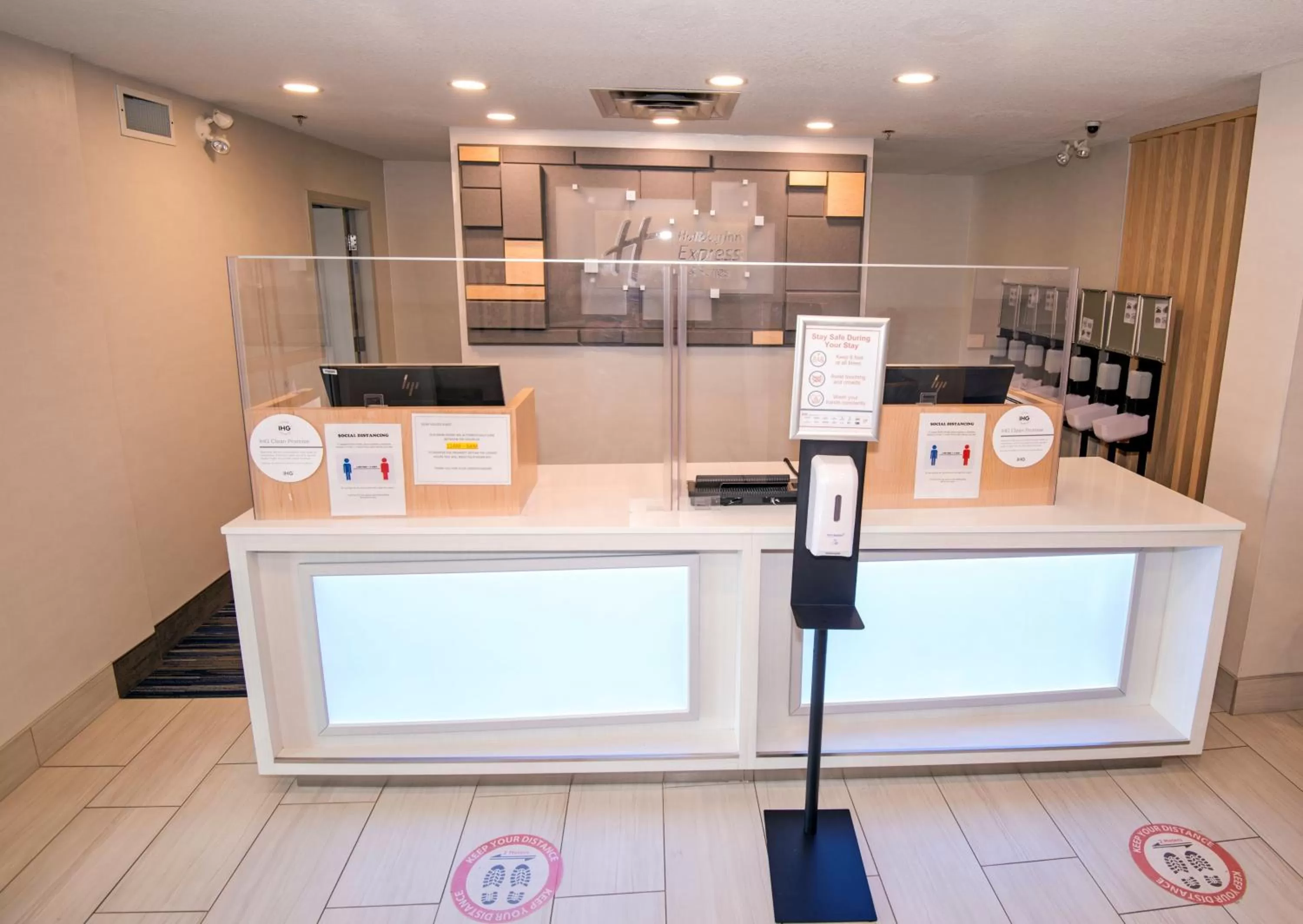 Property building in Holiday Inn Express Hotel & Suites-Hinton by IHG