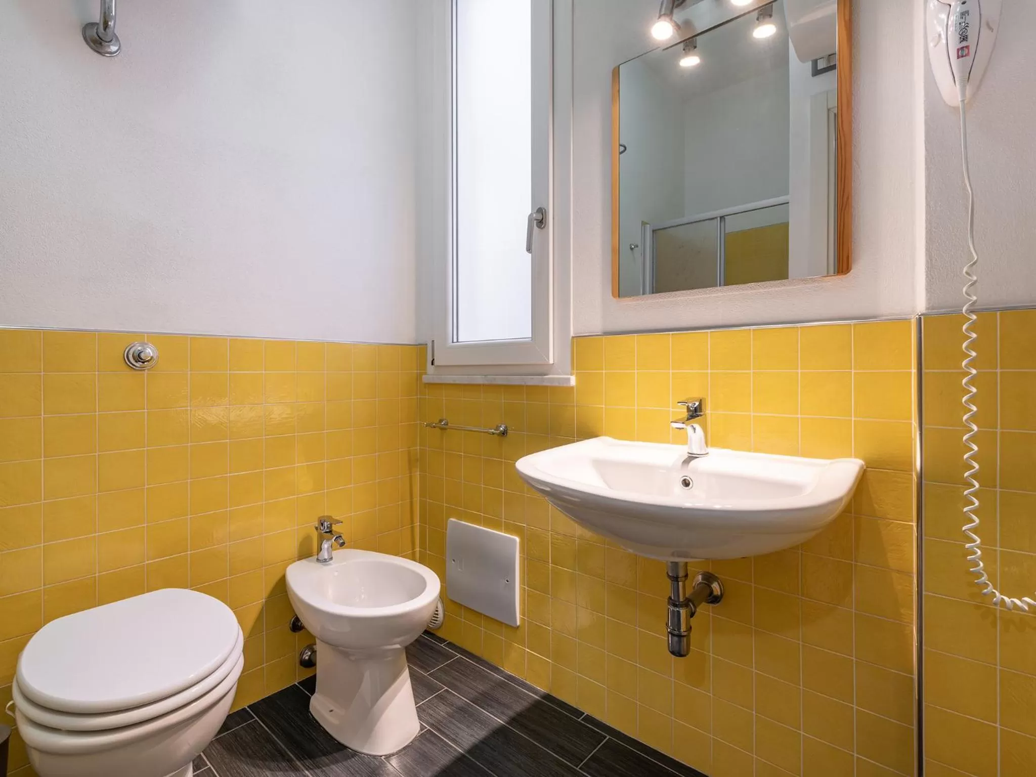 Bathroom in Affittacamere Sa Pardula