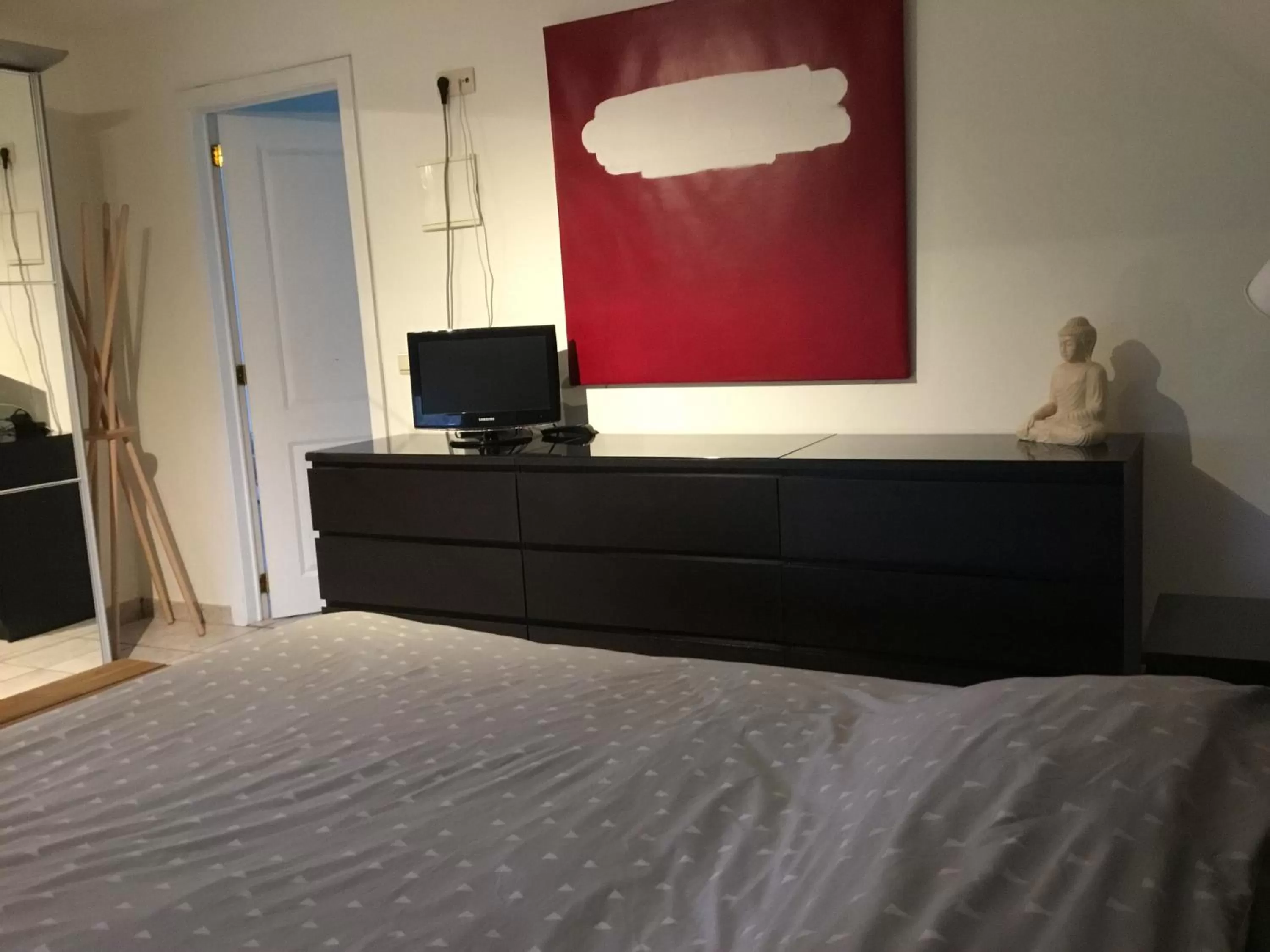 TV and multimedia, TV/Entertainment Center in casa matteo de haan Grote straat 152