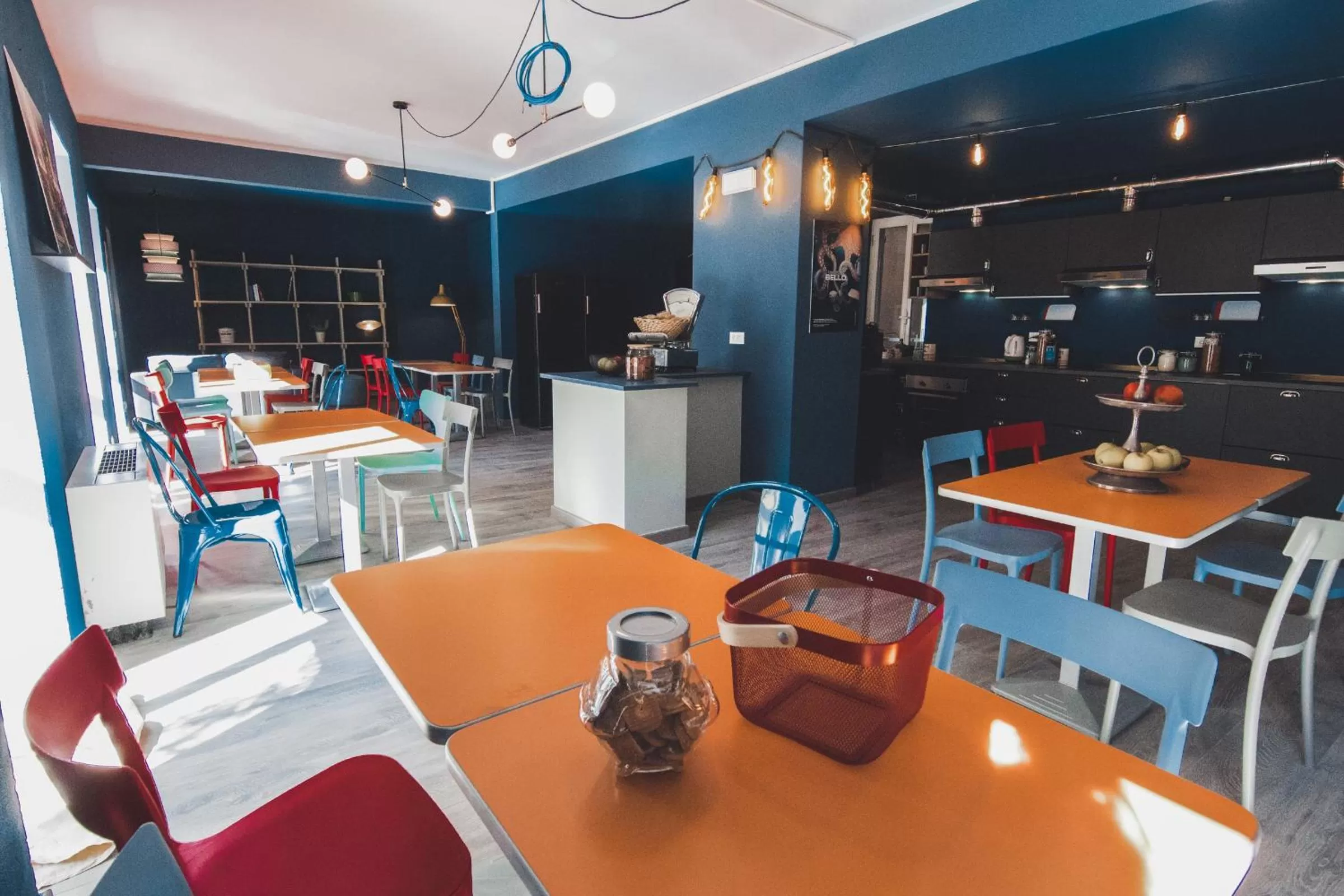 Communal kitchen in Hotel Britannia