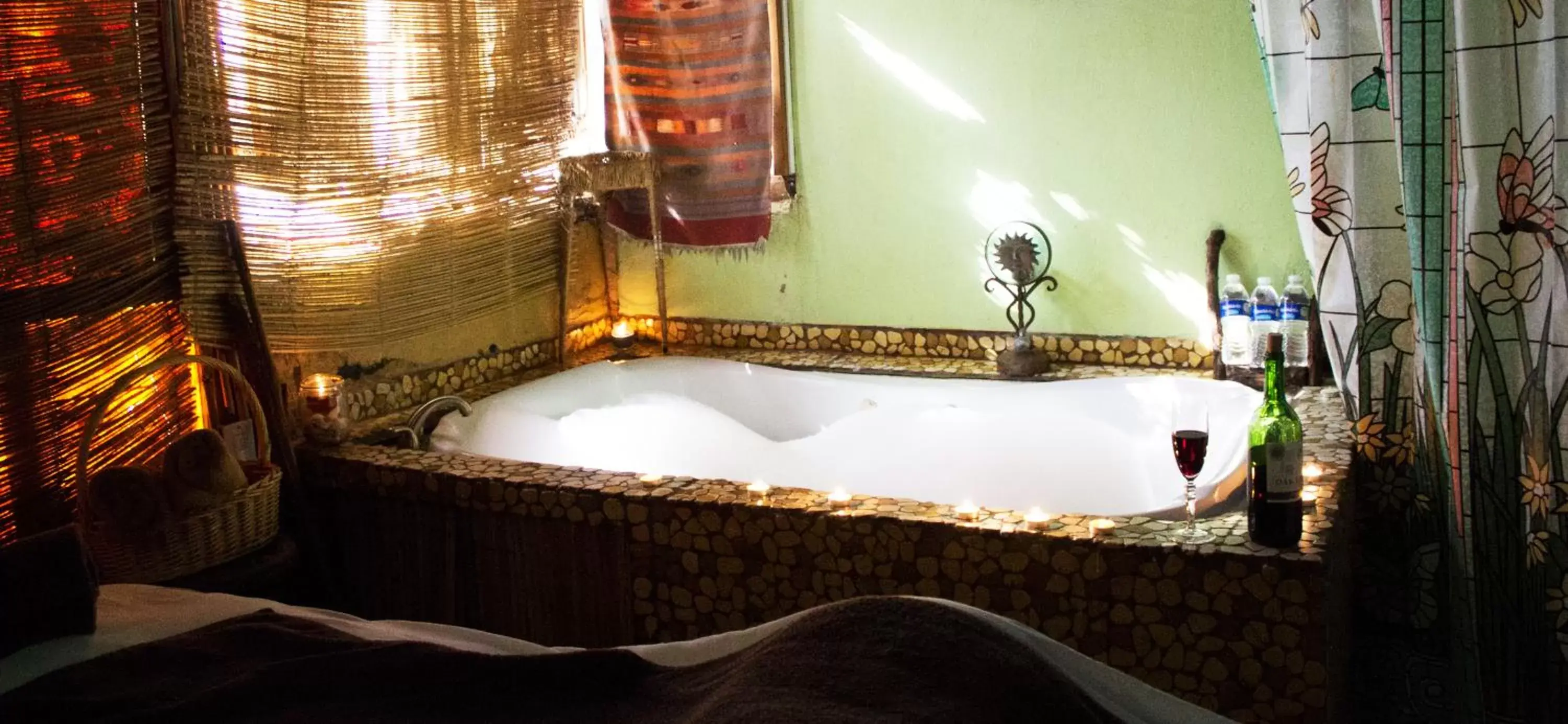 Hot Tub, Bathroom in Hotel Festival Plaza Playas Rosarito