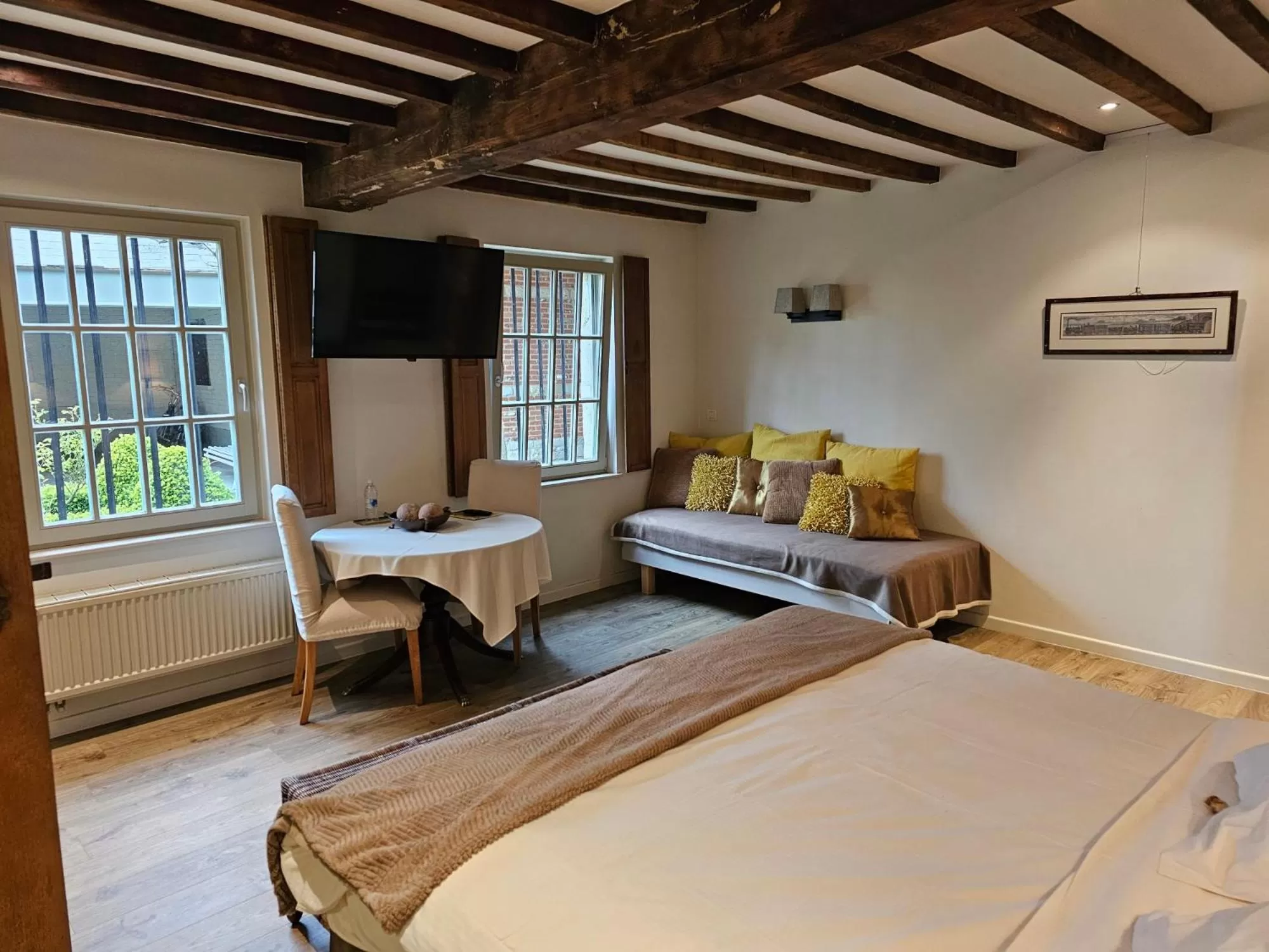 Bed in Eyckenmolen B&B