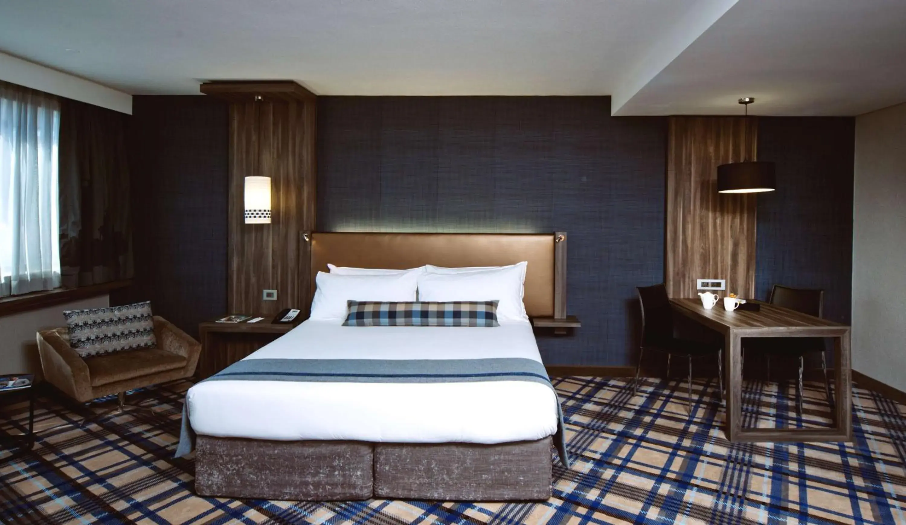 Deluxe King Room Non Smoking in Garden Court Milpark, Johannesburg Deluxe King Room Non Smoking in Garden Court Milpark, Johannesburg