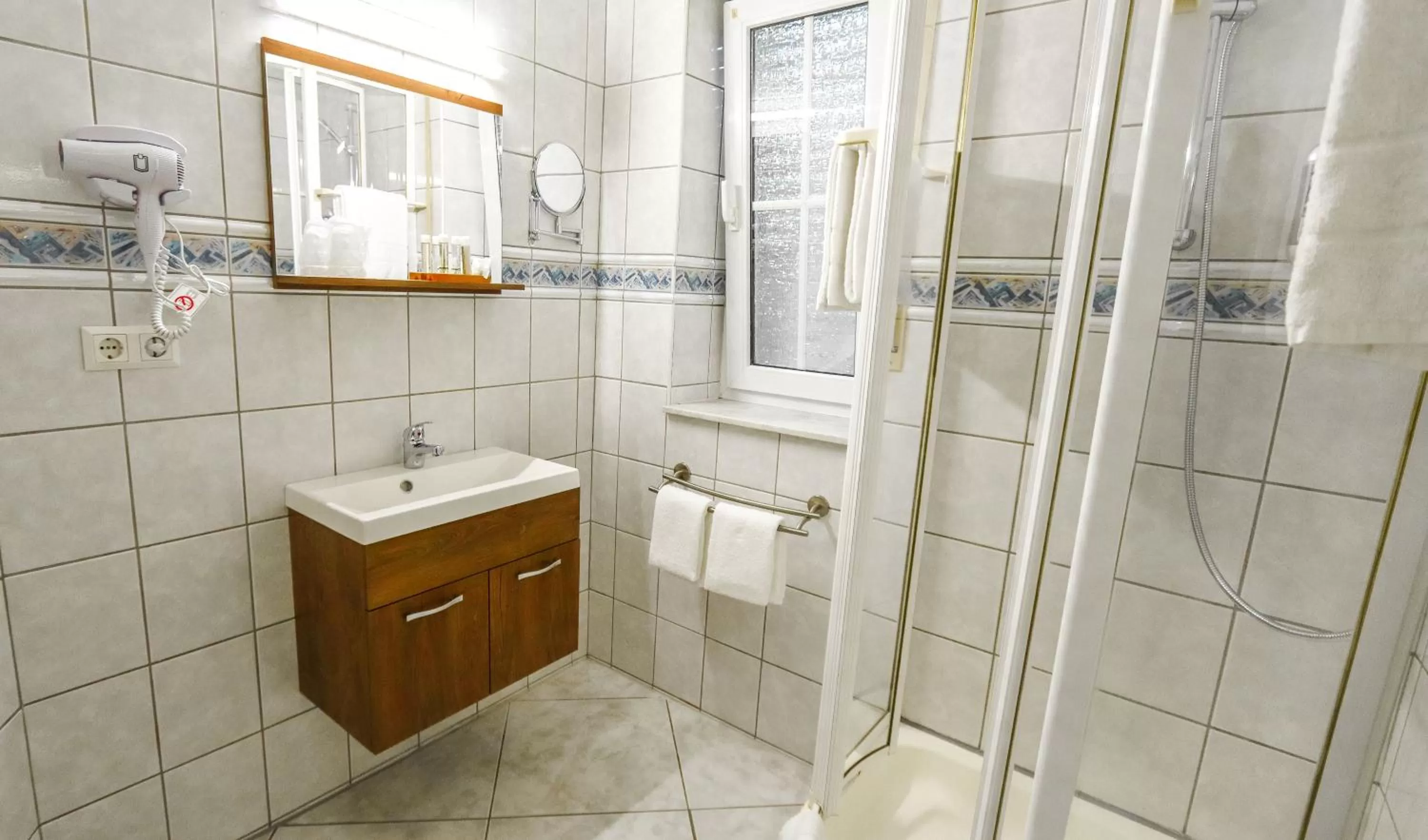 Bathroom in DUA Hotel