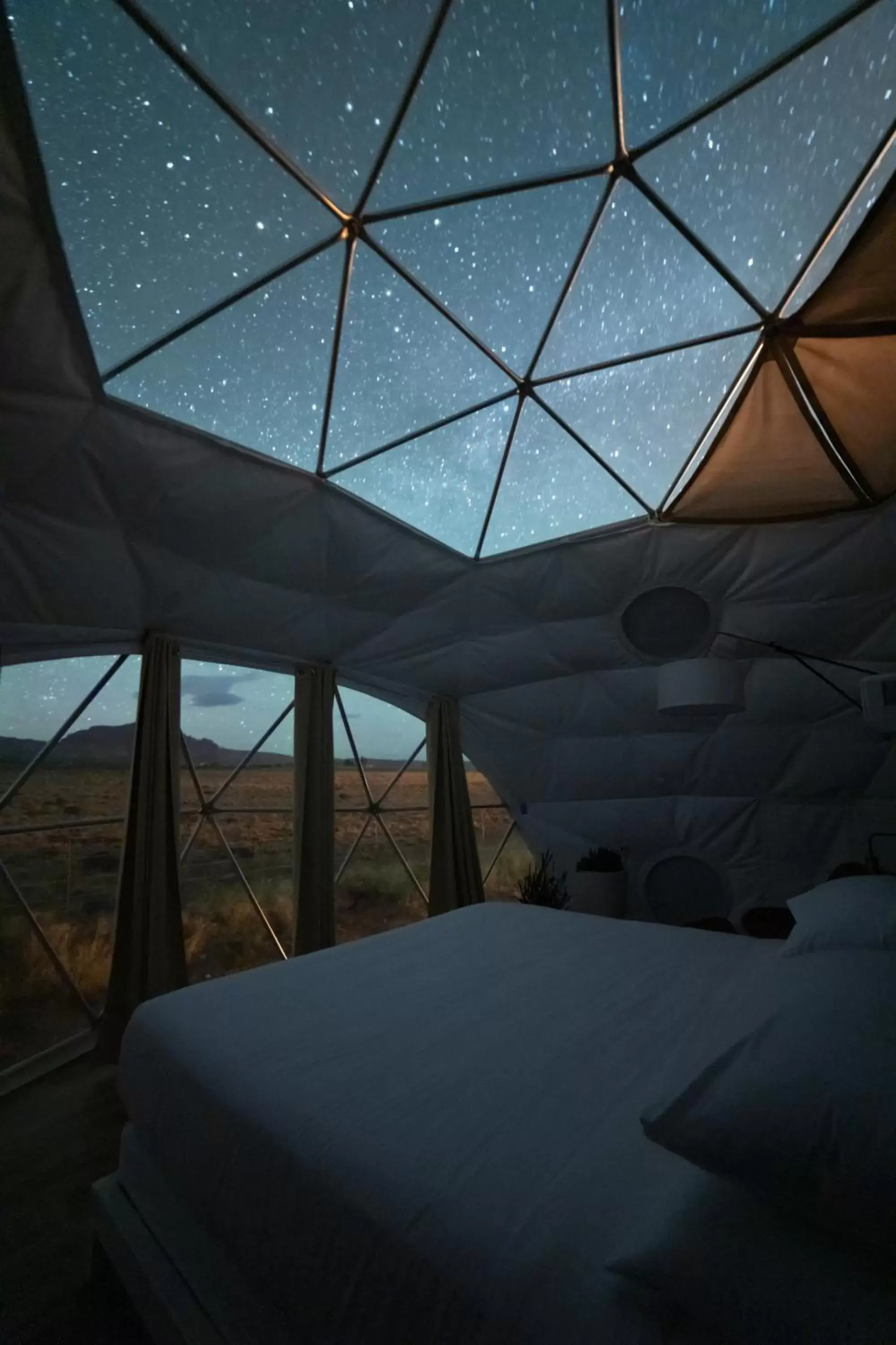 Premium King Tent with Skylight in Skyview Hotel Premium King Tent with Skylight in Skyview Hotel