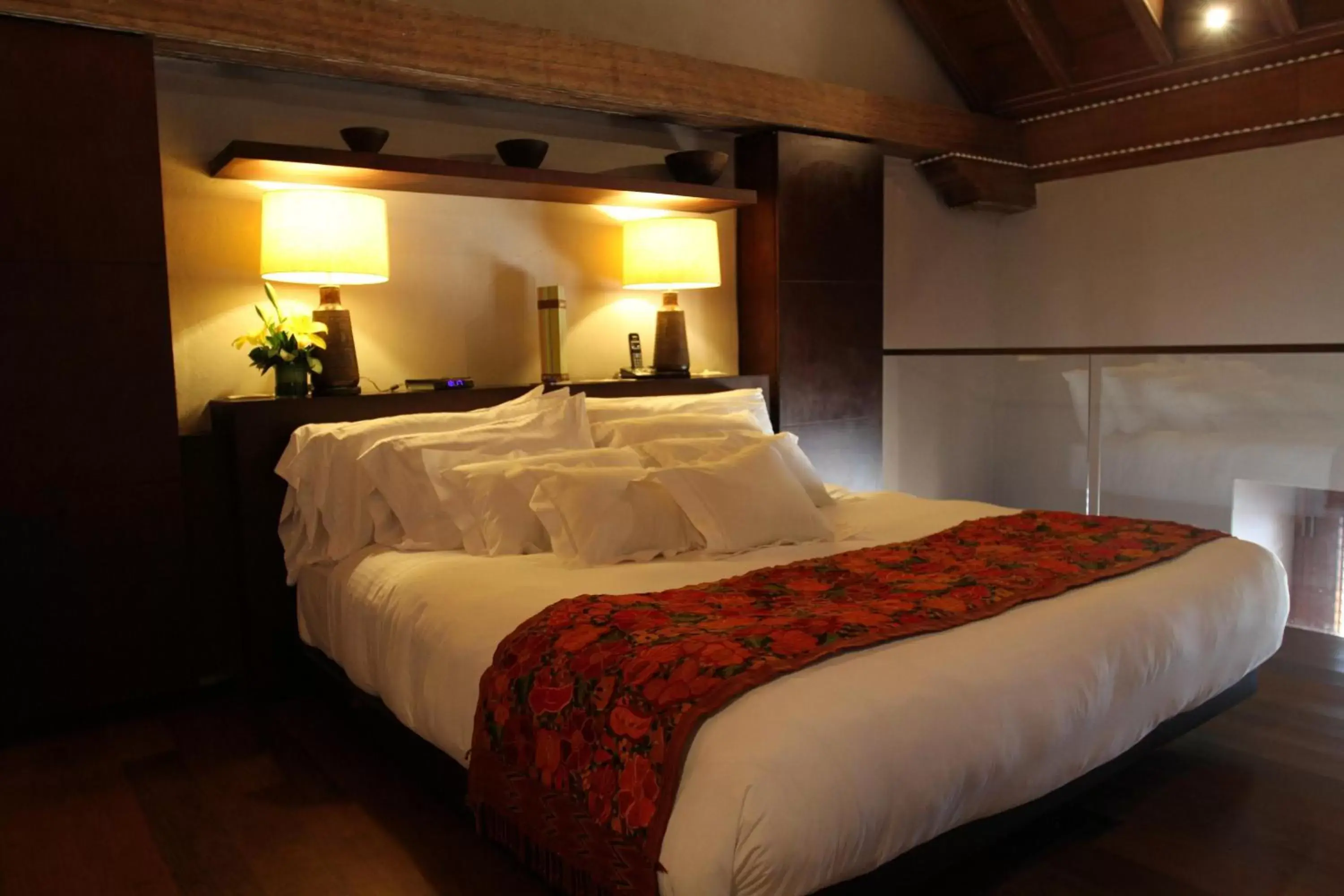 Bed in Ananda Hotel Boutique