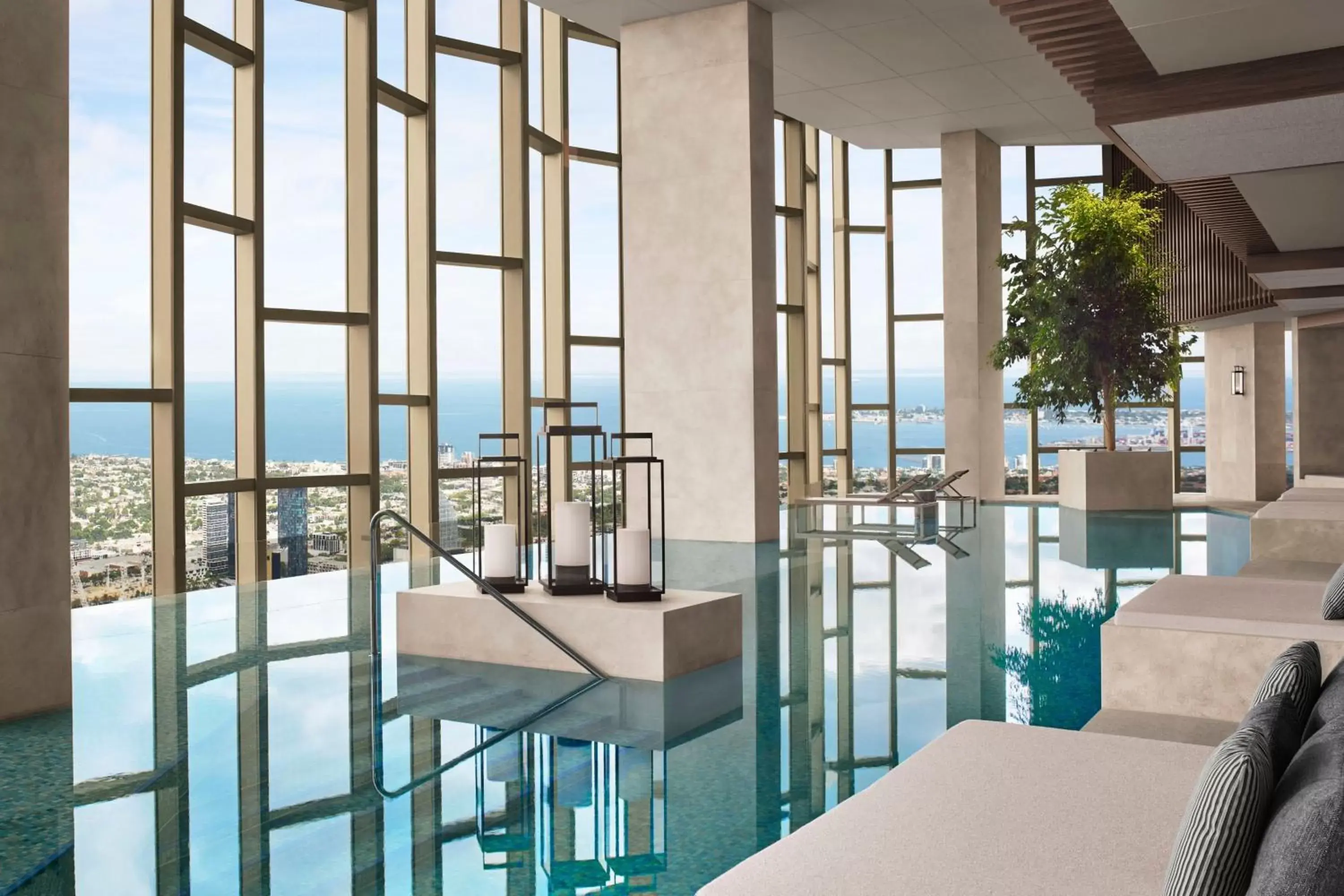 Swimming pool in The Ritz-Carlton, Melbourne