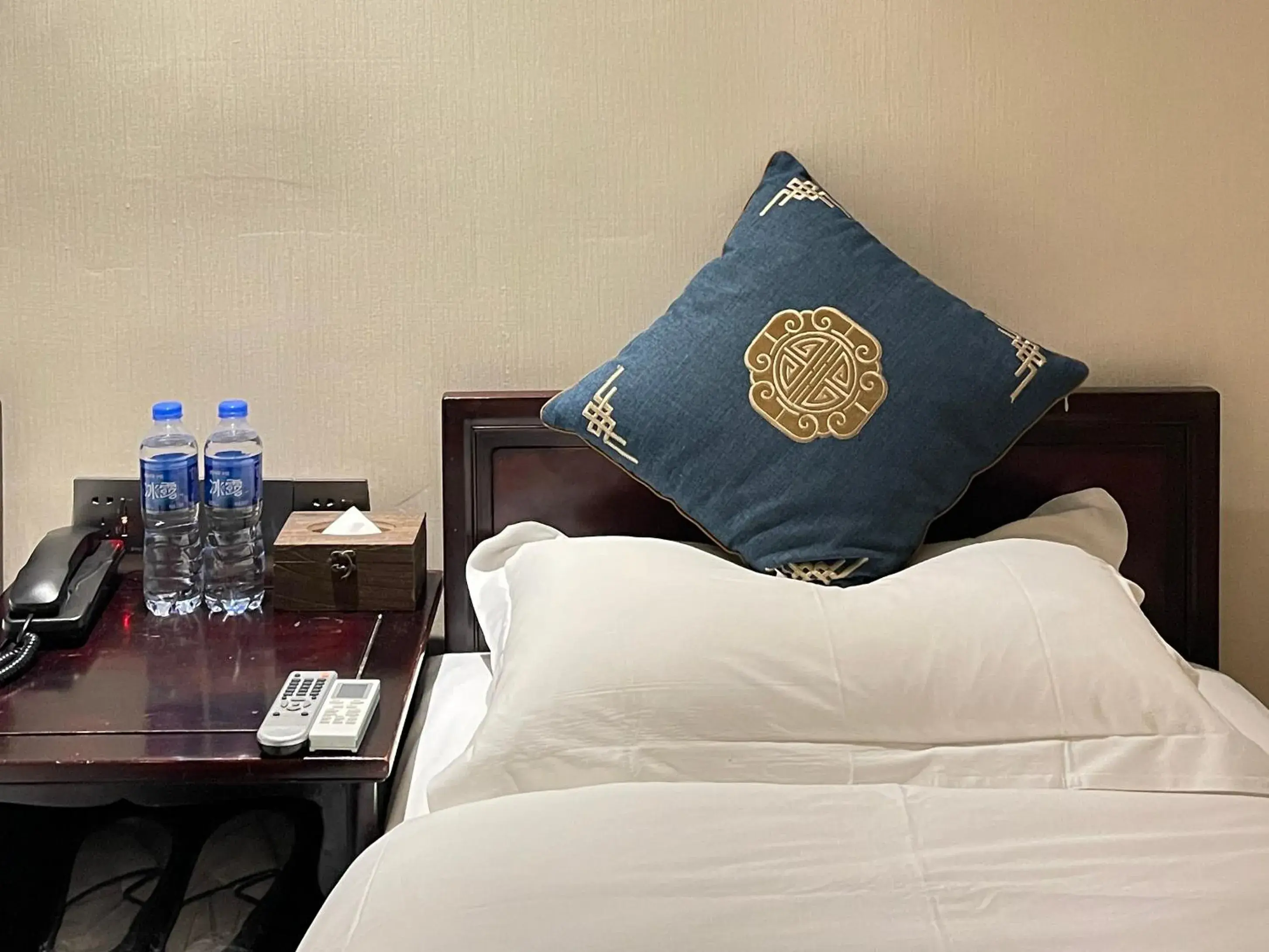 Bed in Beijing Hyde Courtyard Hotel Bed in Beijing Hyde Courtyard Hotel