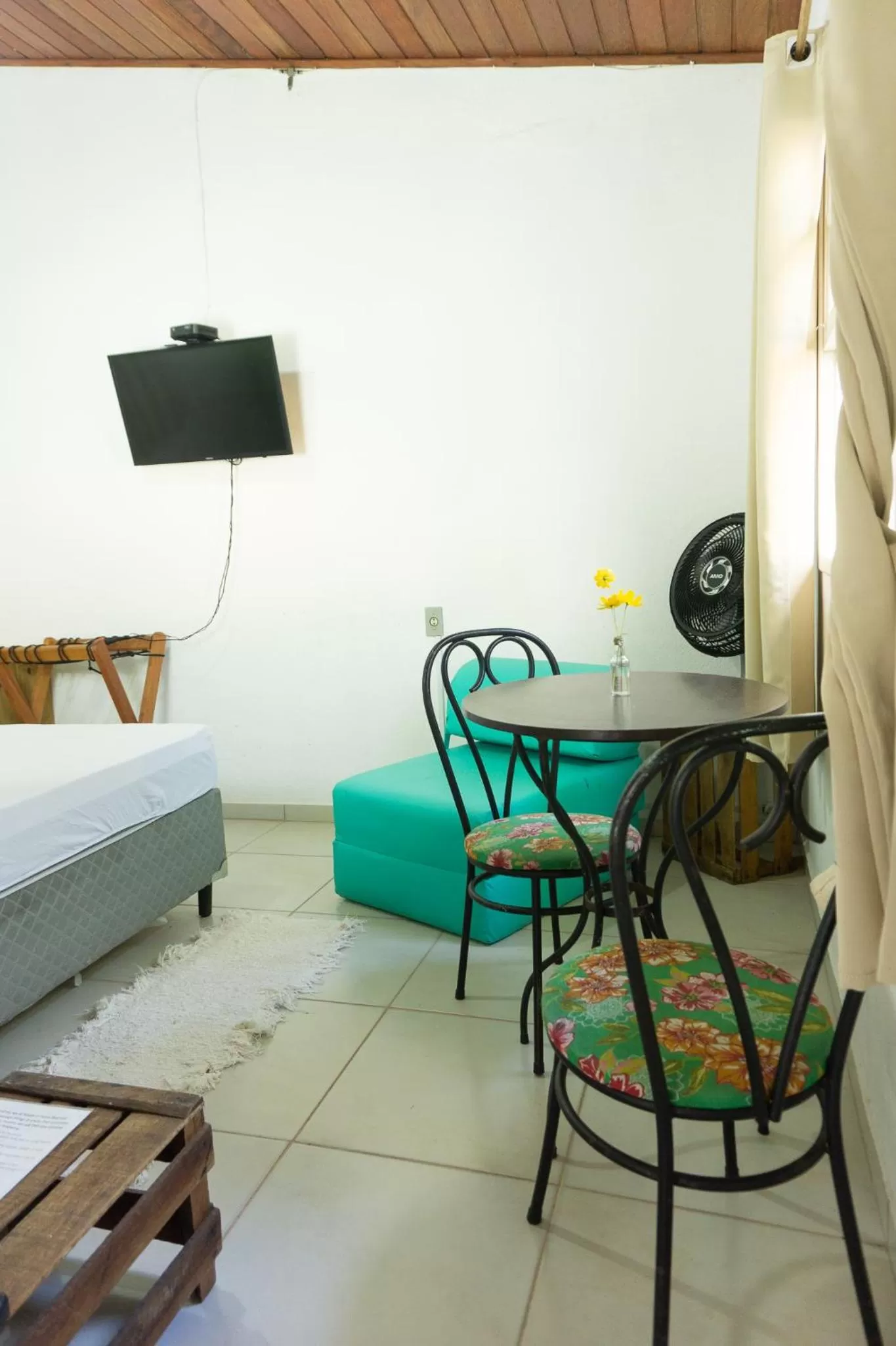 Dining area in Casa dos Açores Cama e Café