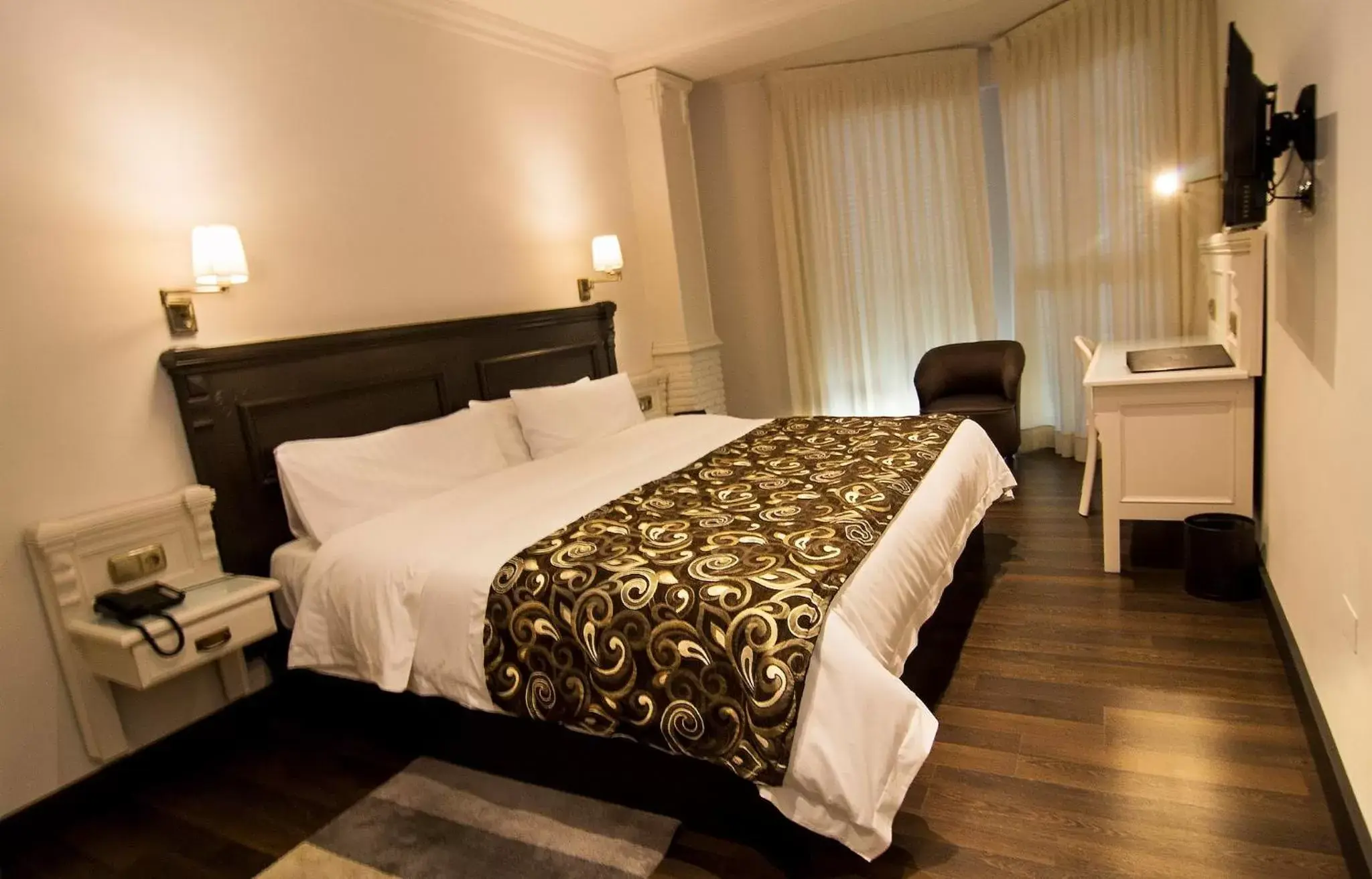 Bed in Avent Verahotel