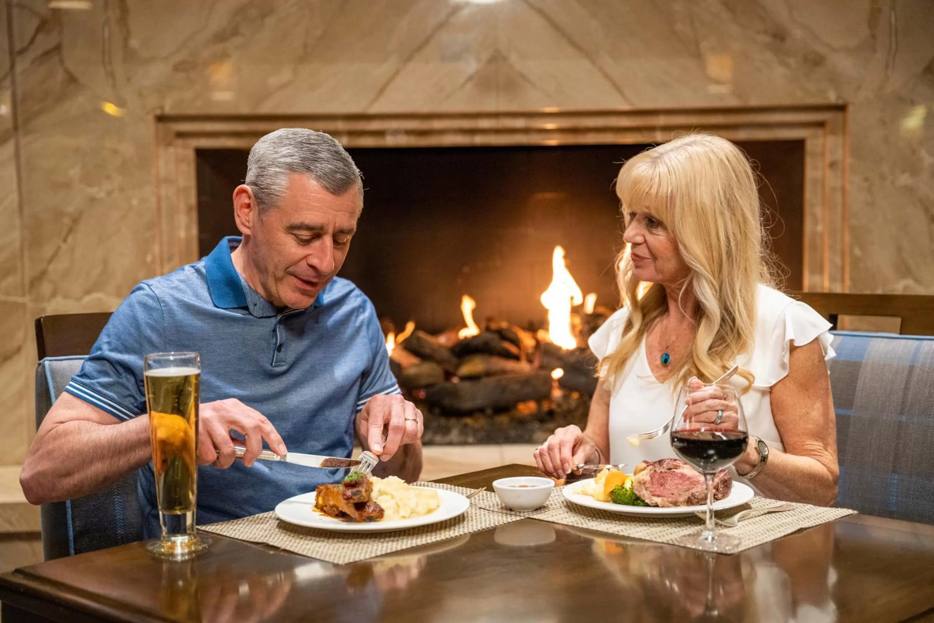 Restaurant/places to eat in Little America Hotel Salt Lake City