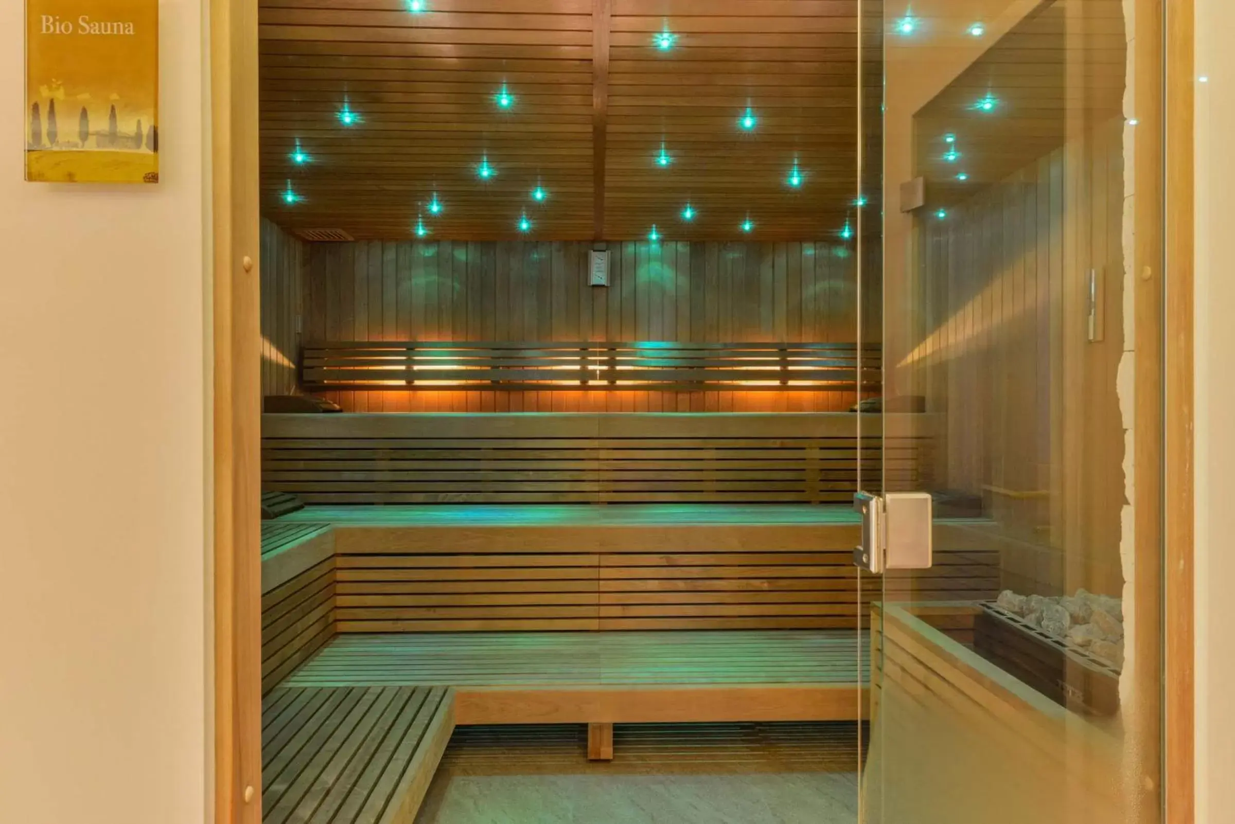 Spa and wellness centre/facilities in Abasto Hotel & Spa Maisach