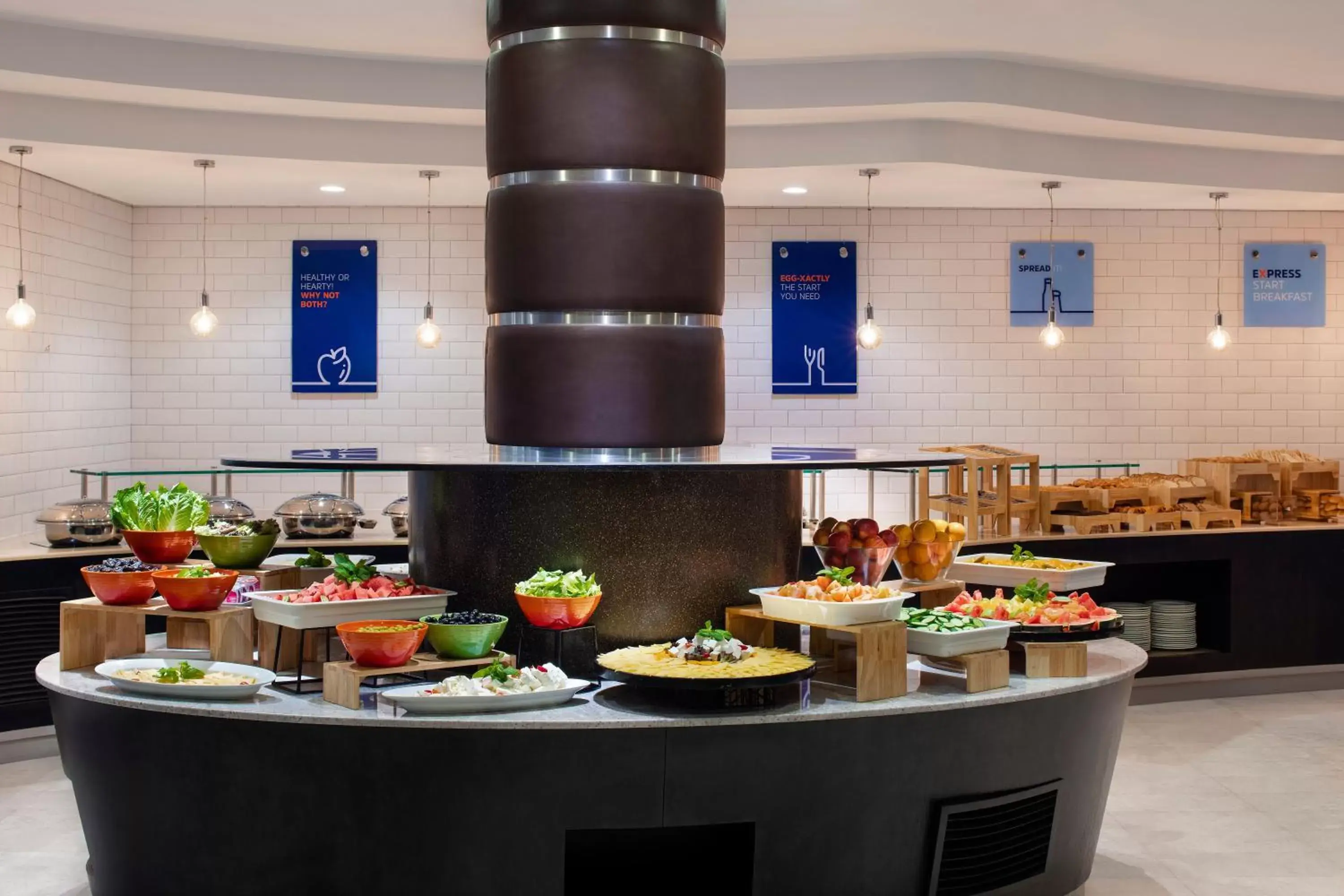 Breakfast, Food in Holiday Inn Express Dubai Airport, an IHG Hotel